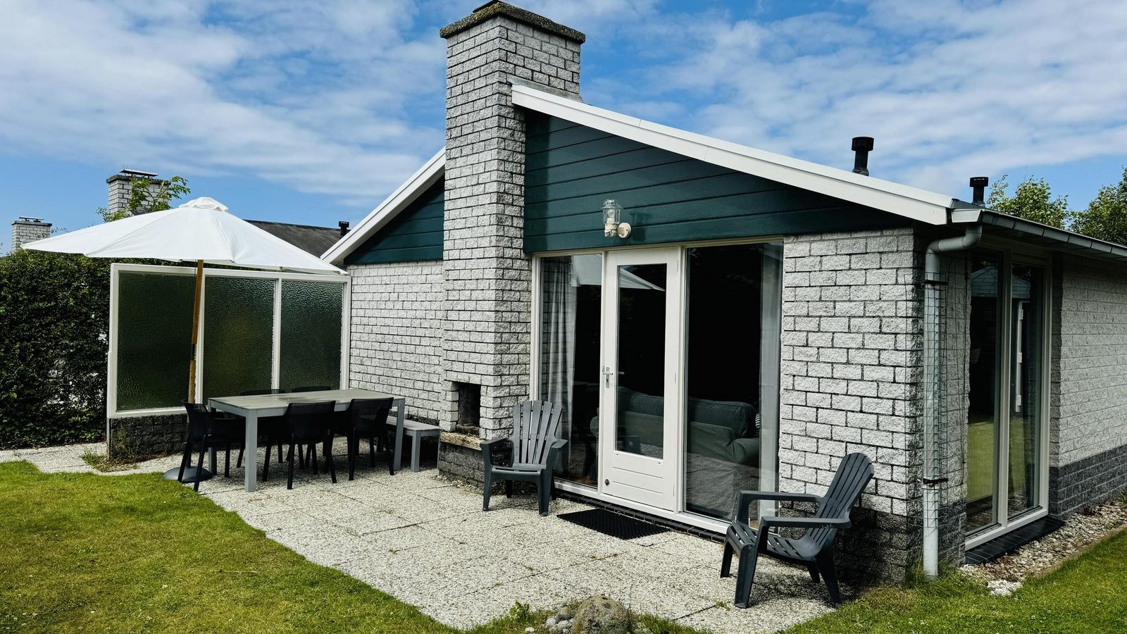 Bungalow 007