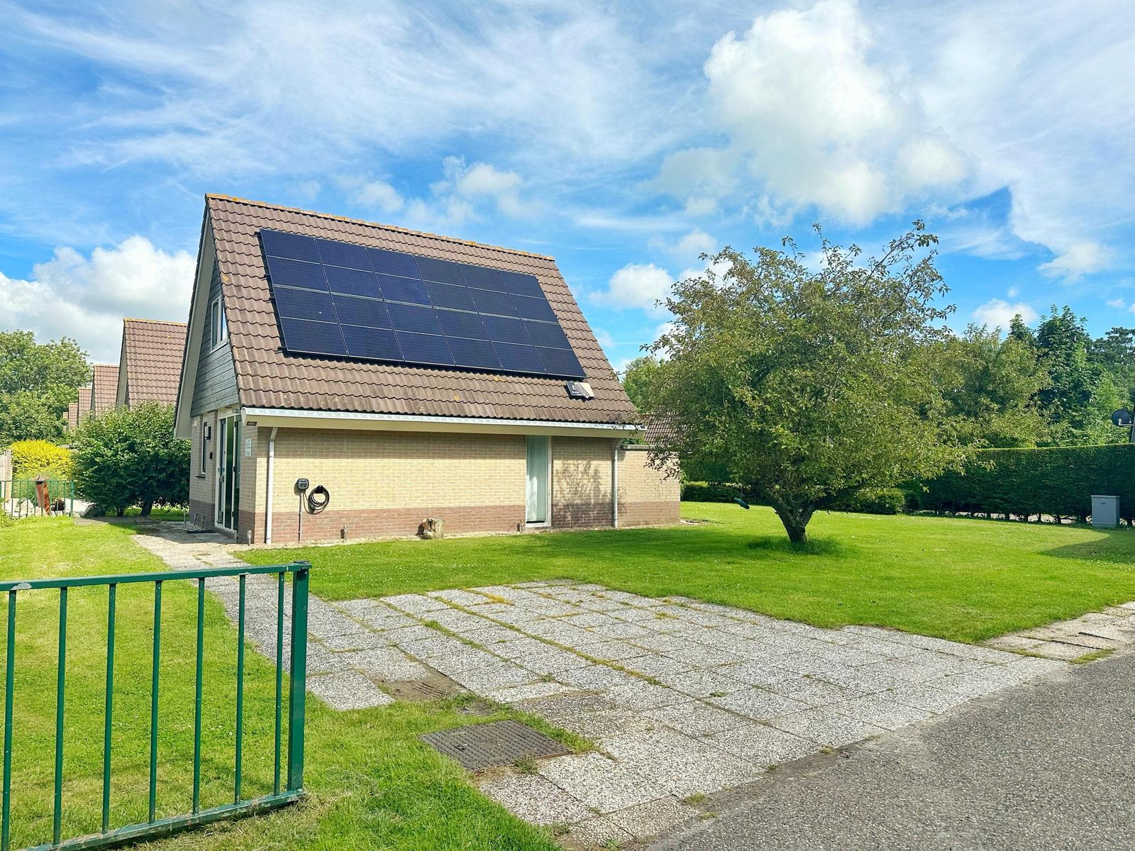 Bungalow 06