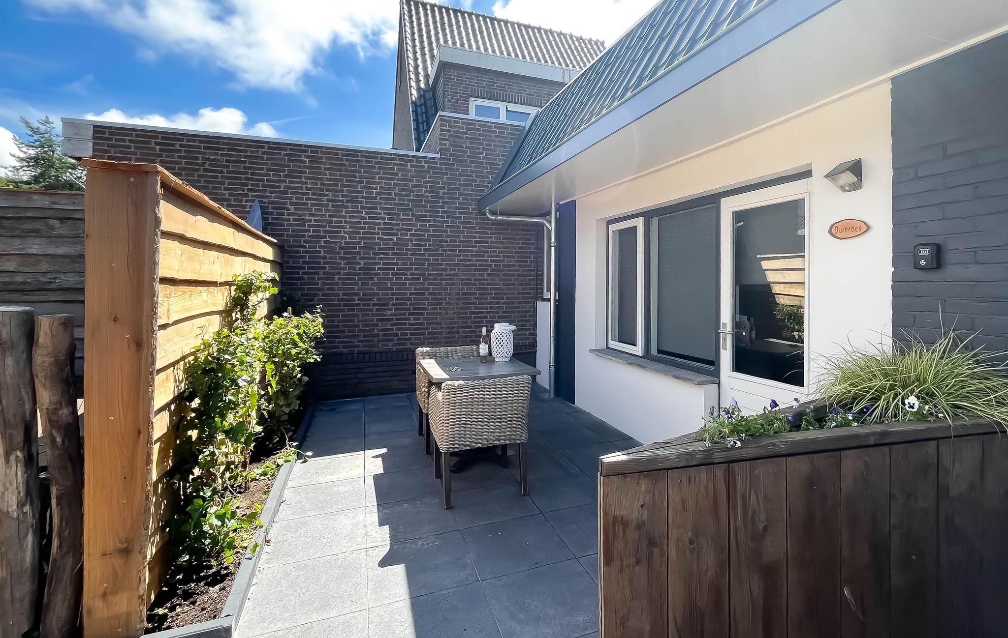 Ferienhaus für zwei Personen in wunderschöner Lage nahe Strand und Dünen