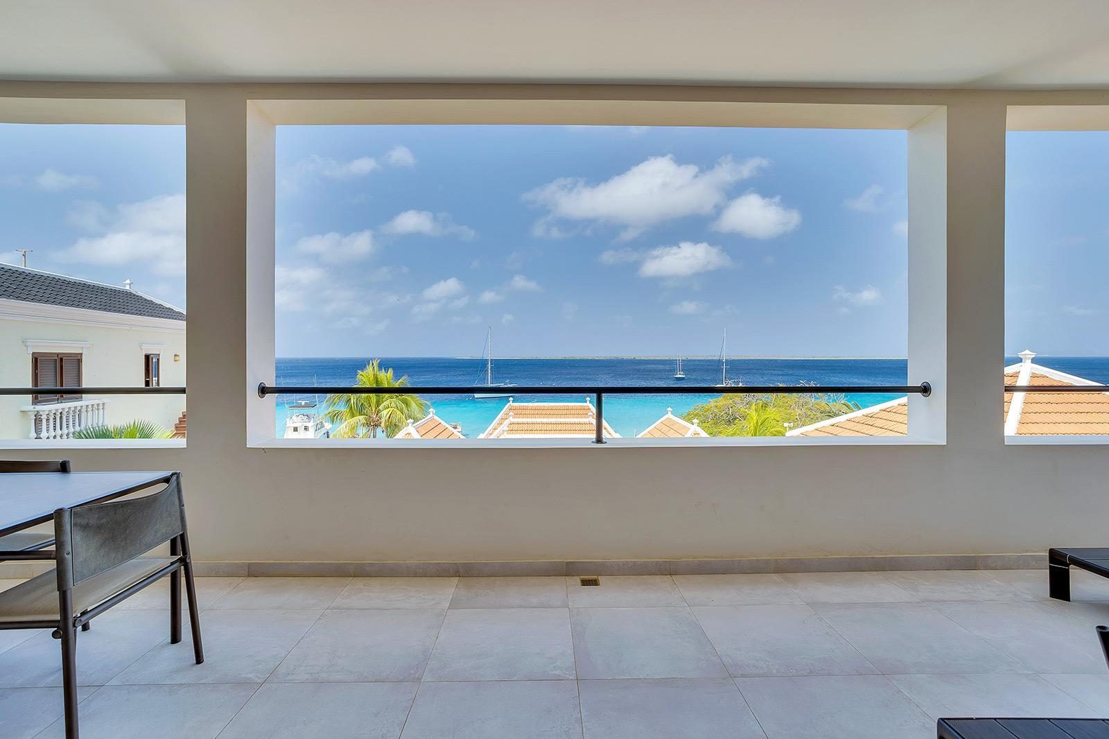 Penthouse with Ocean View