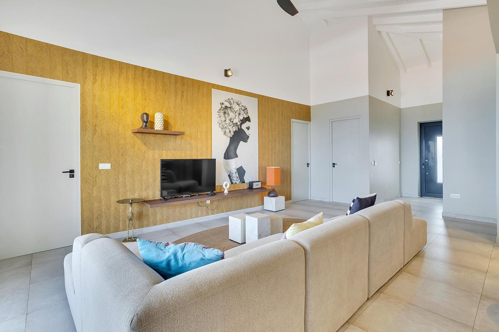 Penthouse with Ocean View