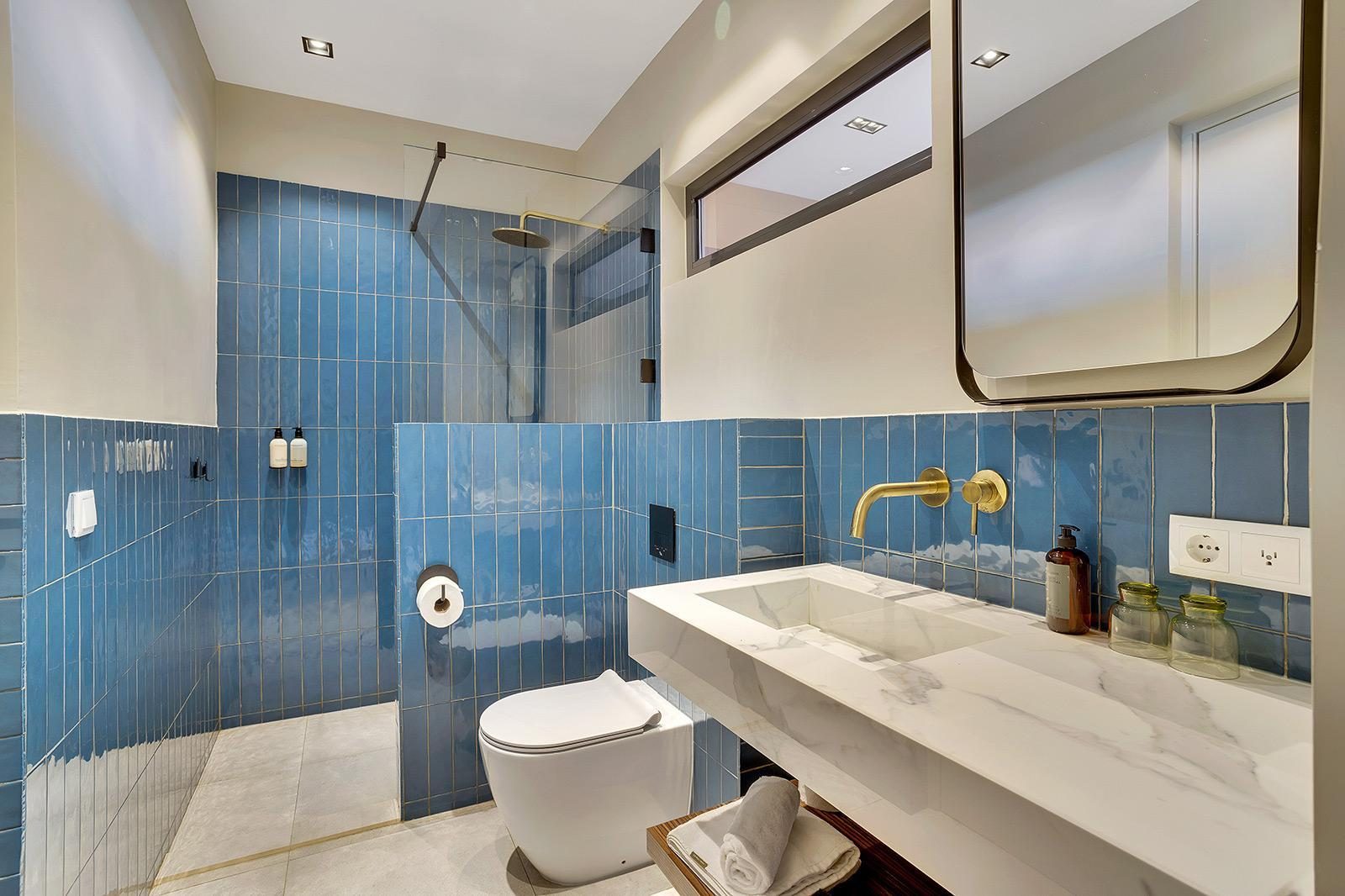 1-bedroom apartment garden view