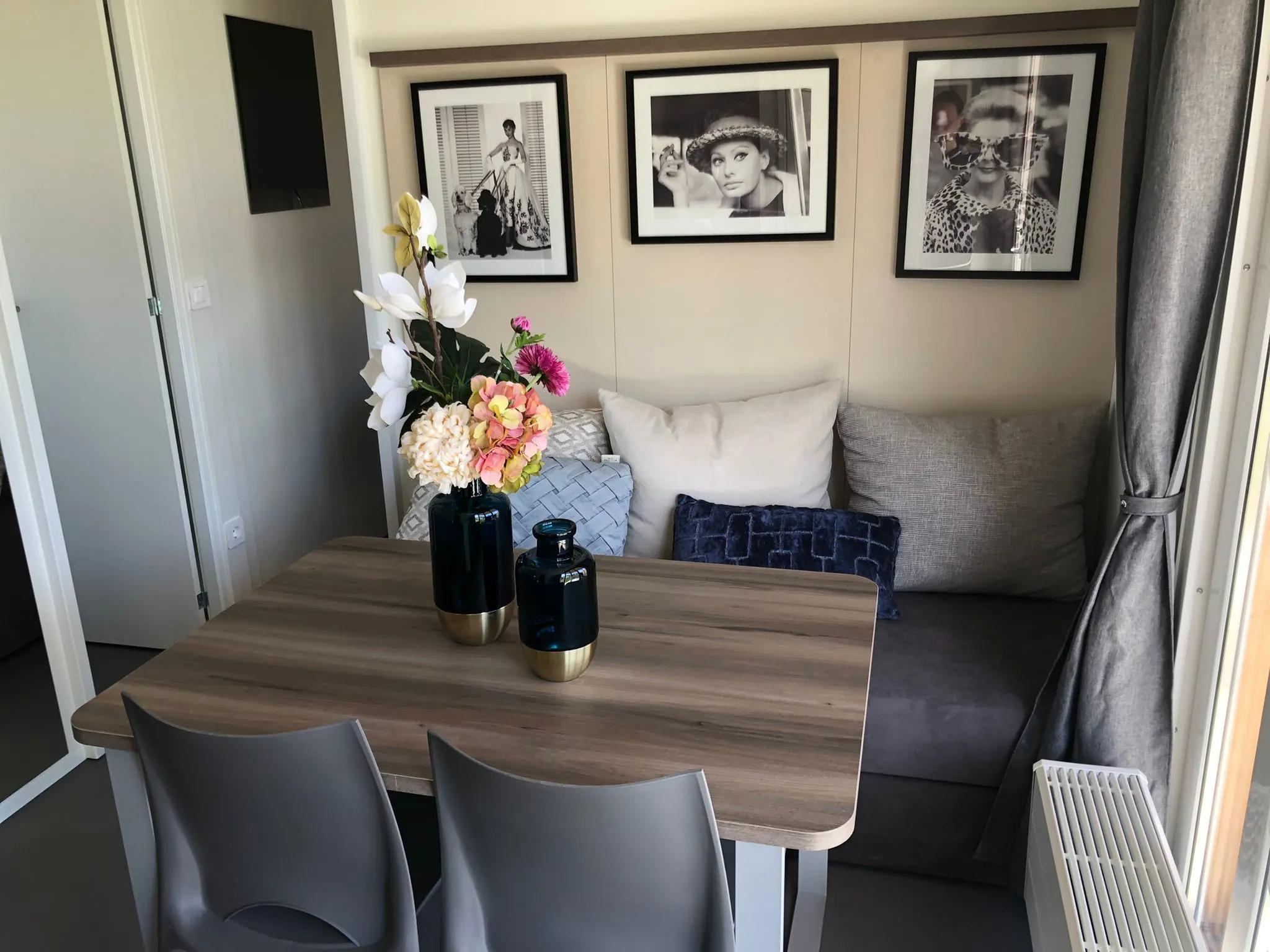 Cosy Unique 2+4 3
