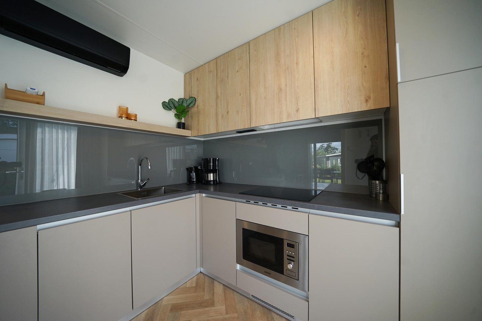 Domus 4