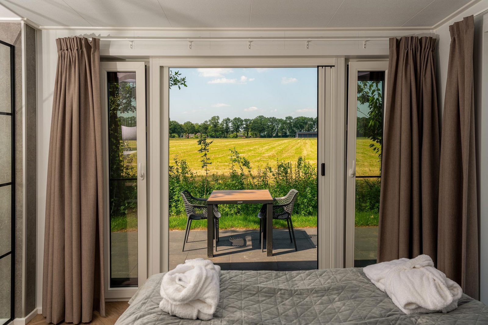 Panorama Wellnesslodge | jacuzzi, sauna en sunshower | 2 personen