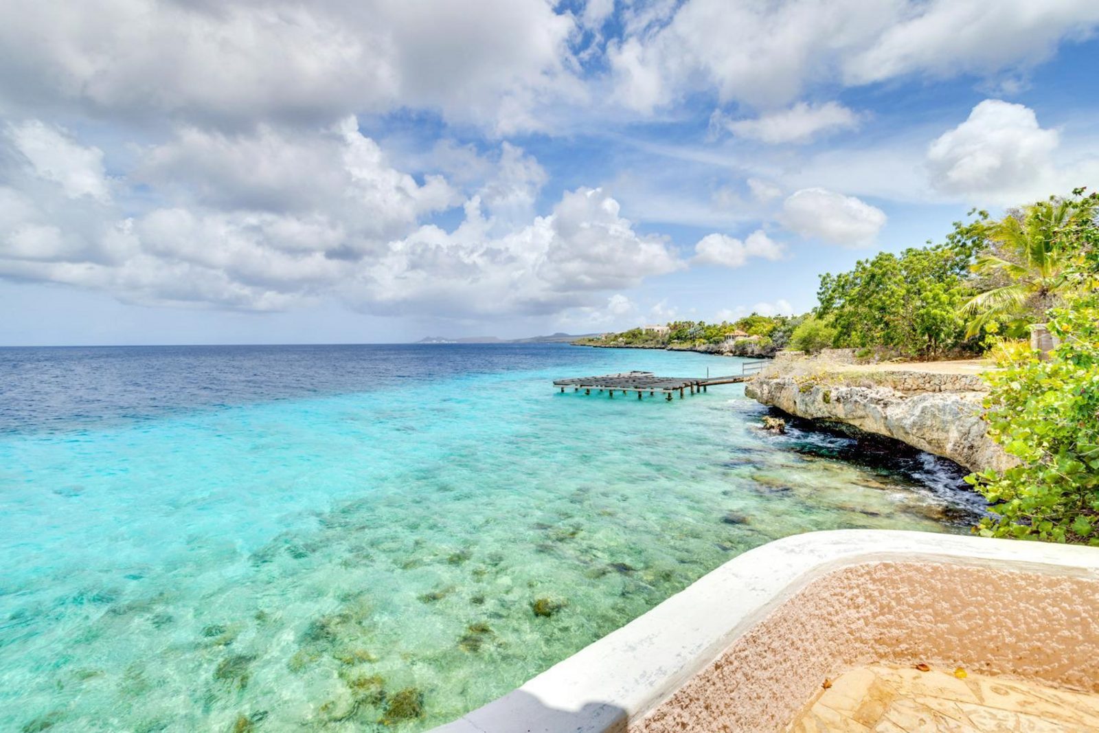 Ocean Villa Crown Court