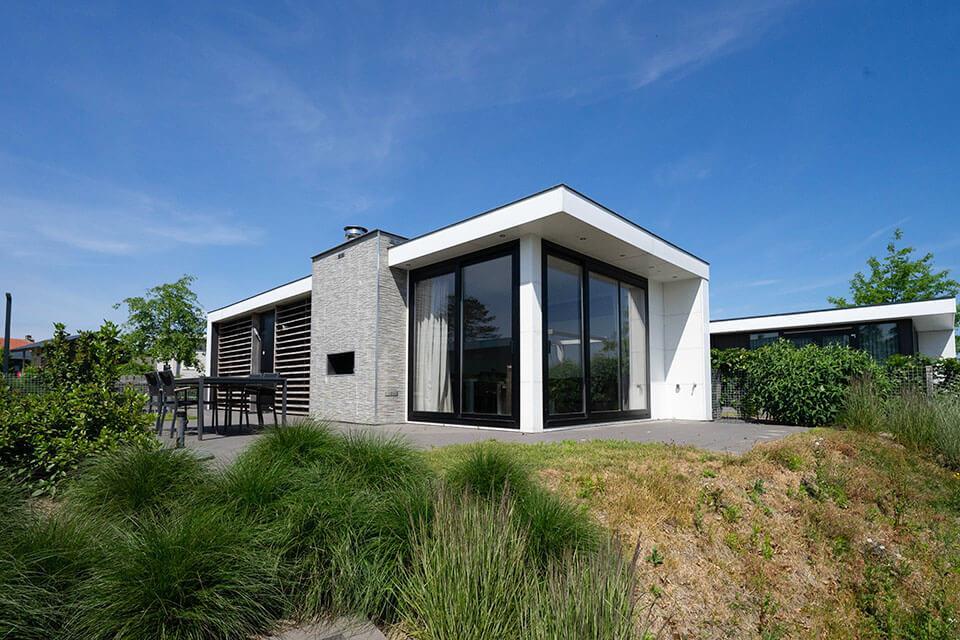 Pavilion Waterfront 6 1
