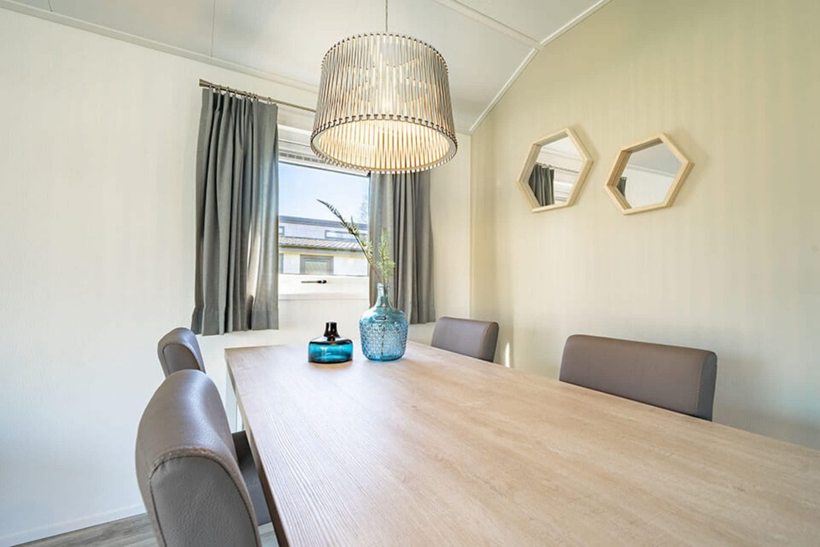Velthorst 4