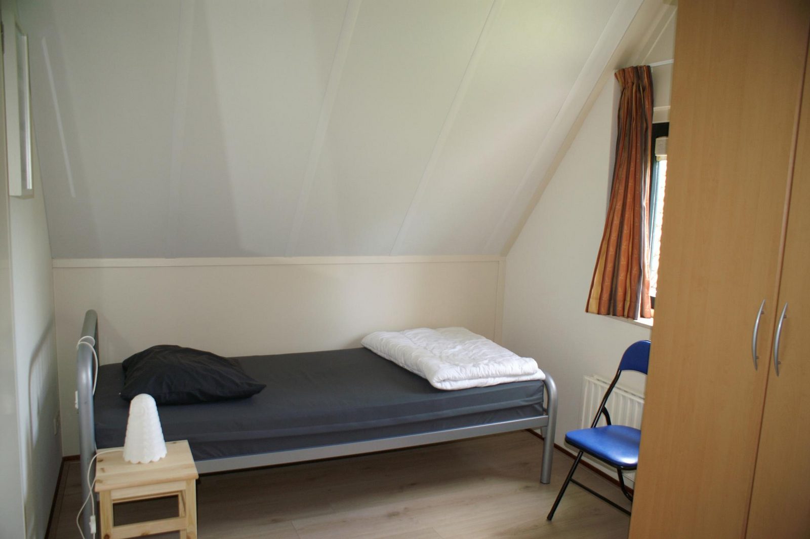 Schoneveld 327 (Stern), Breskens