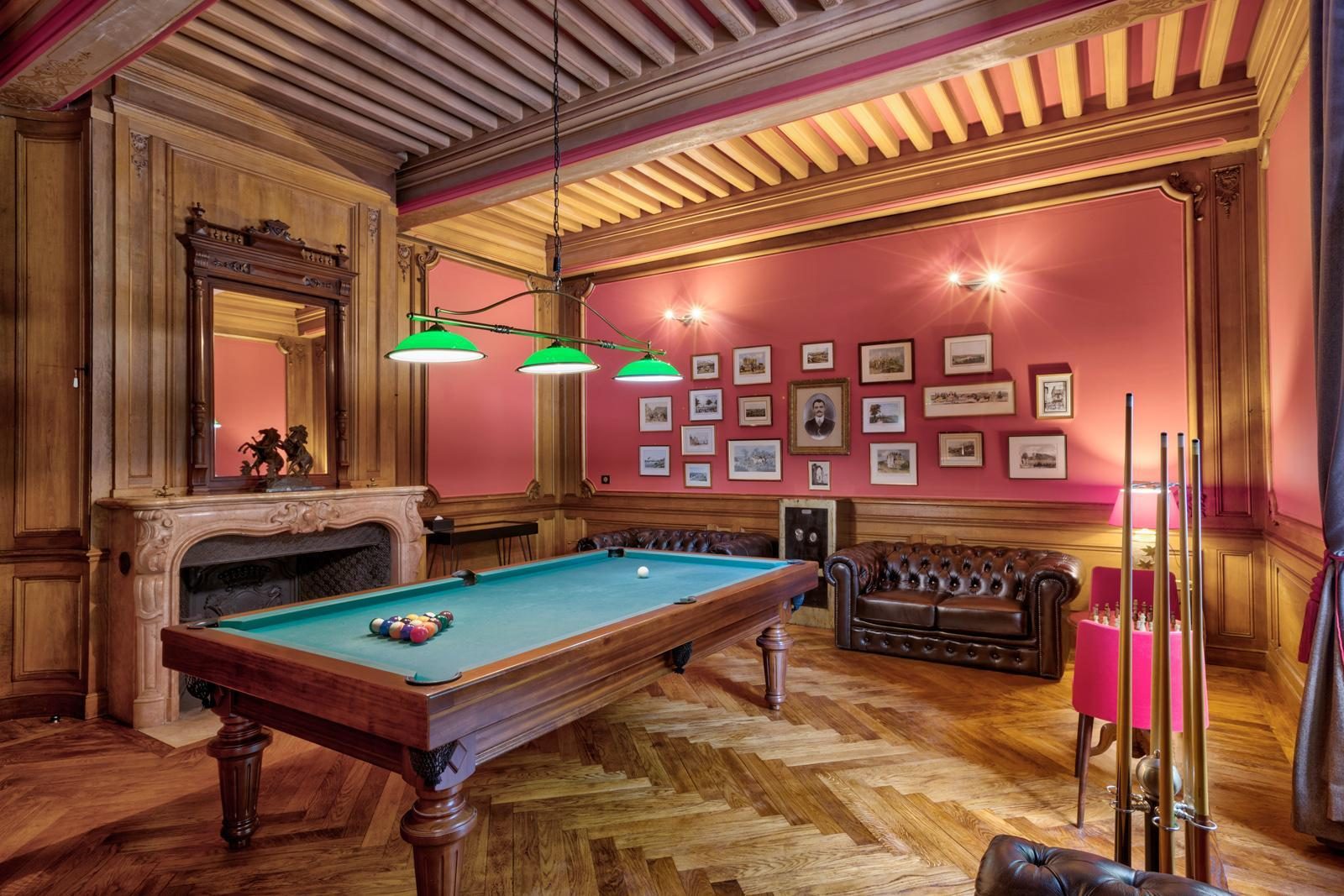 Chateau de Burnand - nieuw in 2024 kasteel vakantiehuis