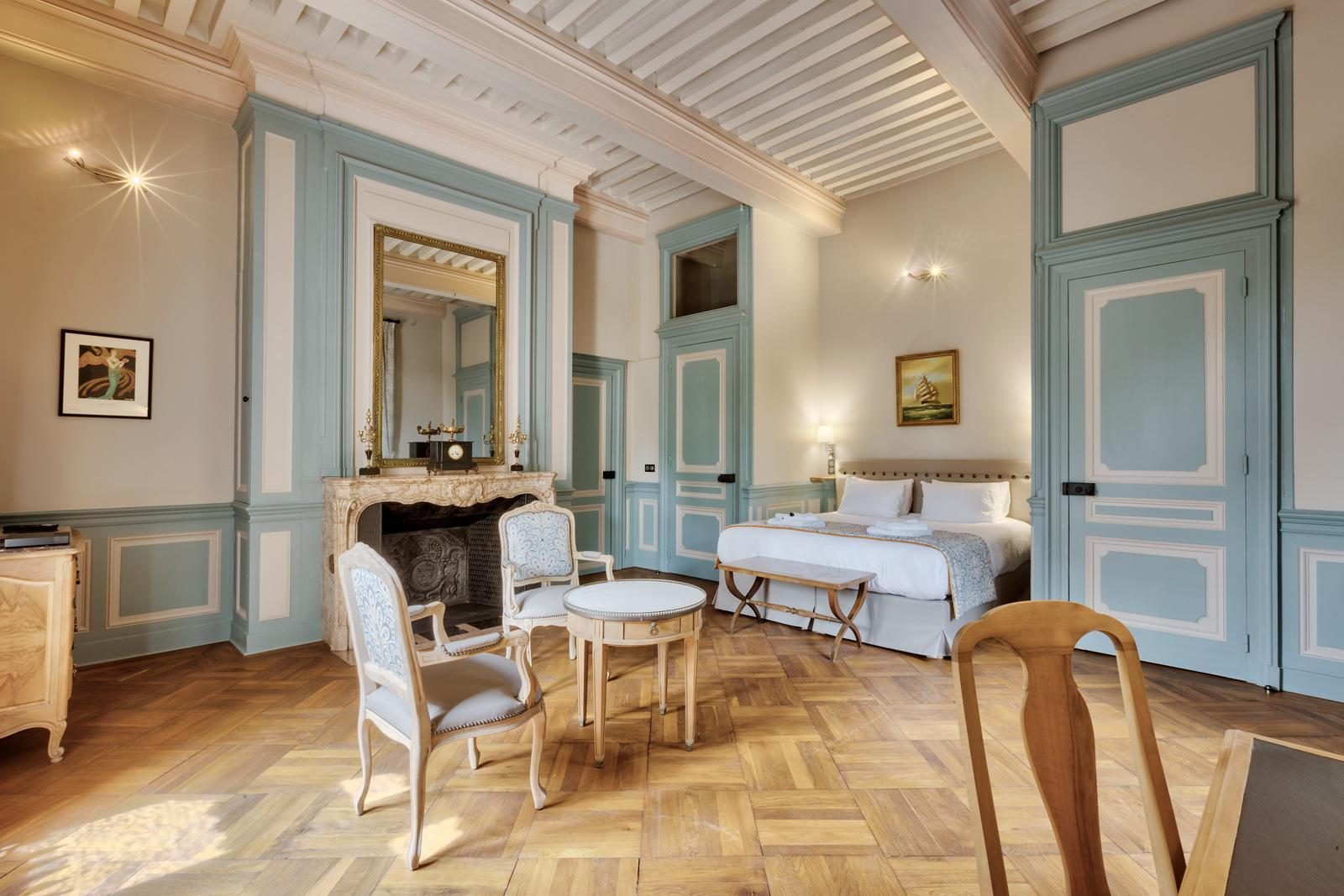 Chateau de Burnand - nieuw in 2024 kasteel vakantiehuis