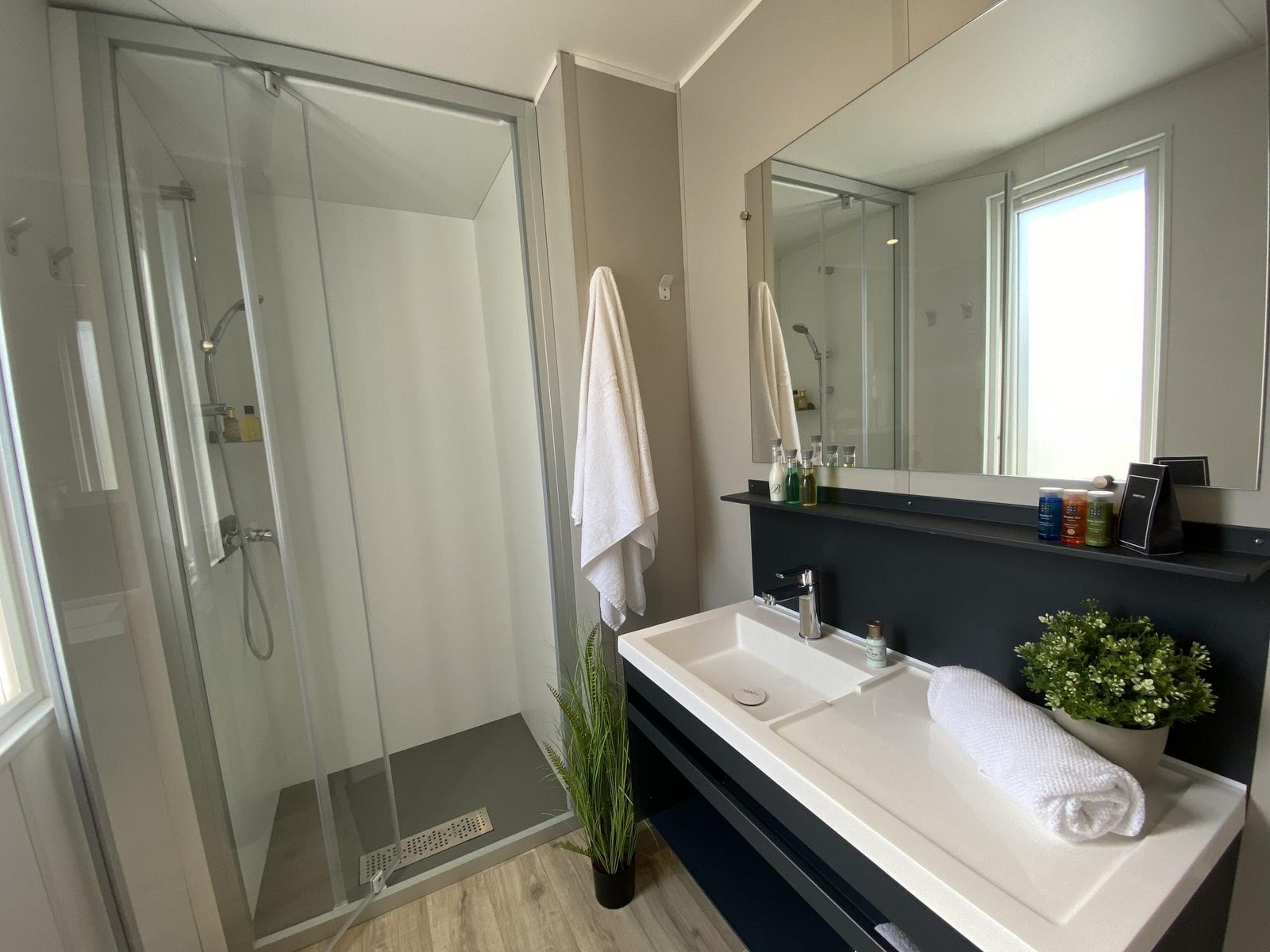 Bourscheid Deluxe Mobile Home | 7 Guests