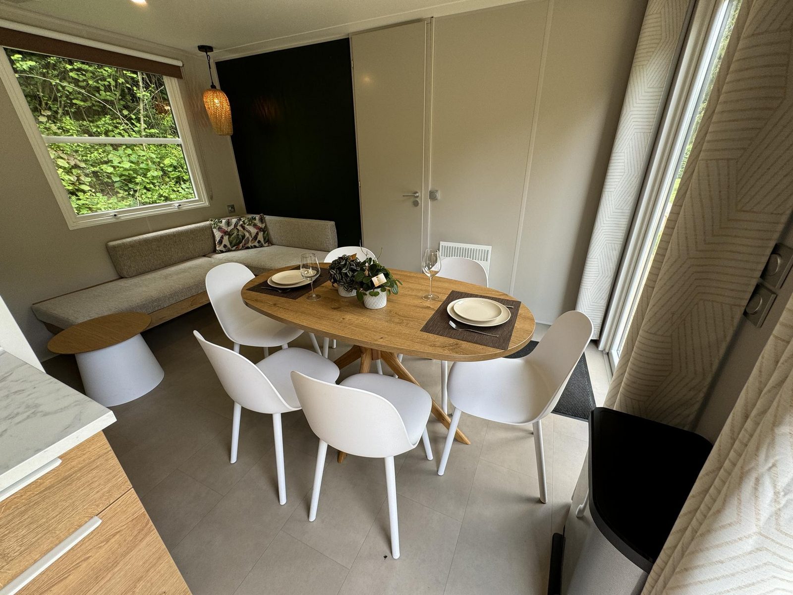 Clervaux Mobile Home | 8 Guests