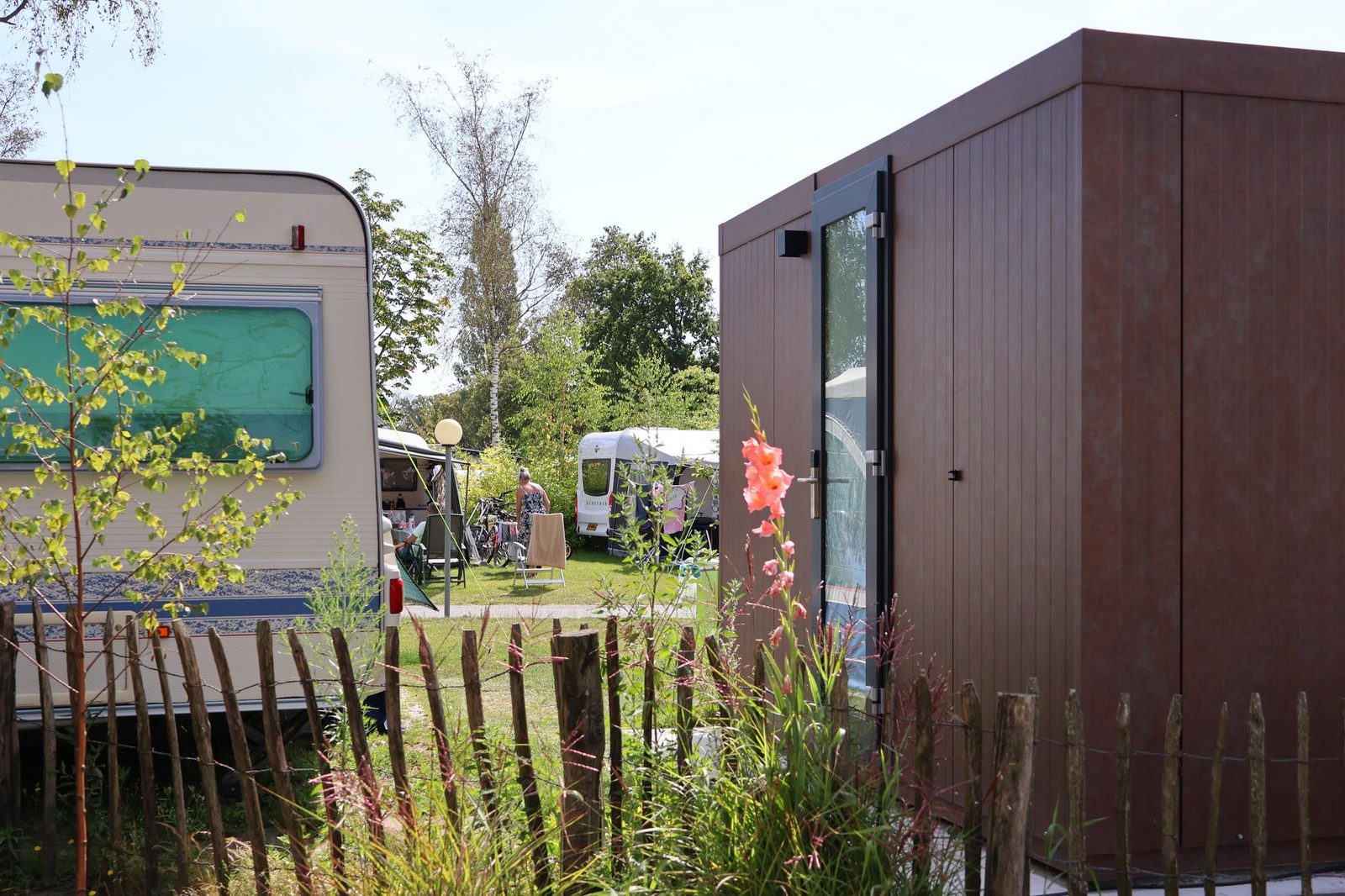 Kampeerplaats privé sanitair luxe