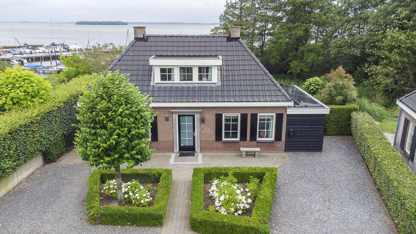 Notariswoning Deluxe: 2-8 personen 