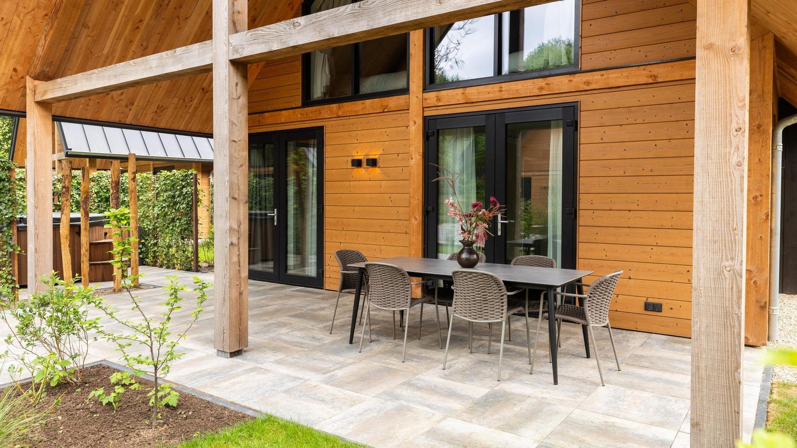 Bosvilla with Hottub & Sauna | 6 persons