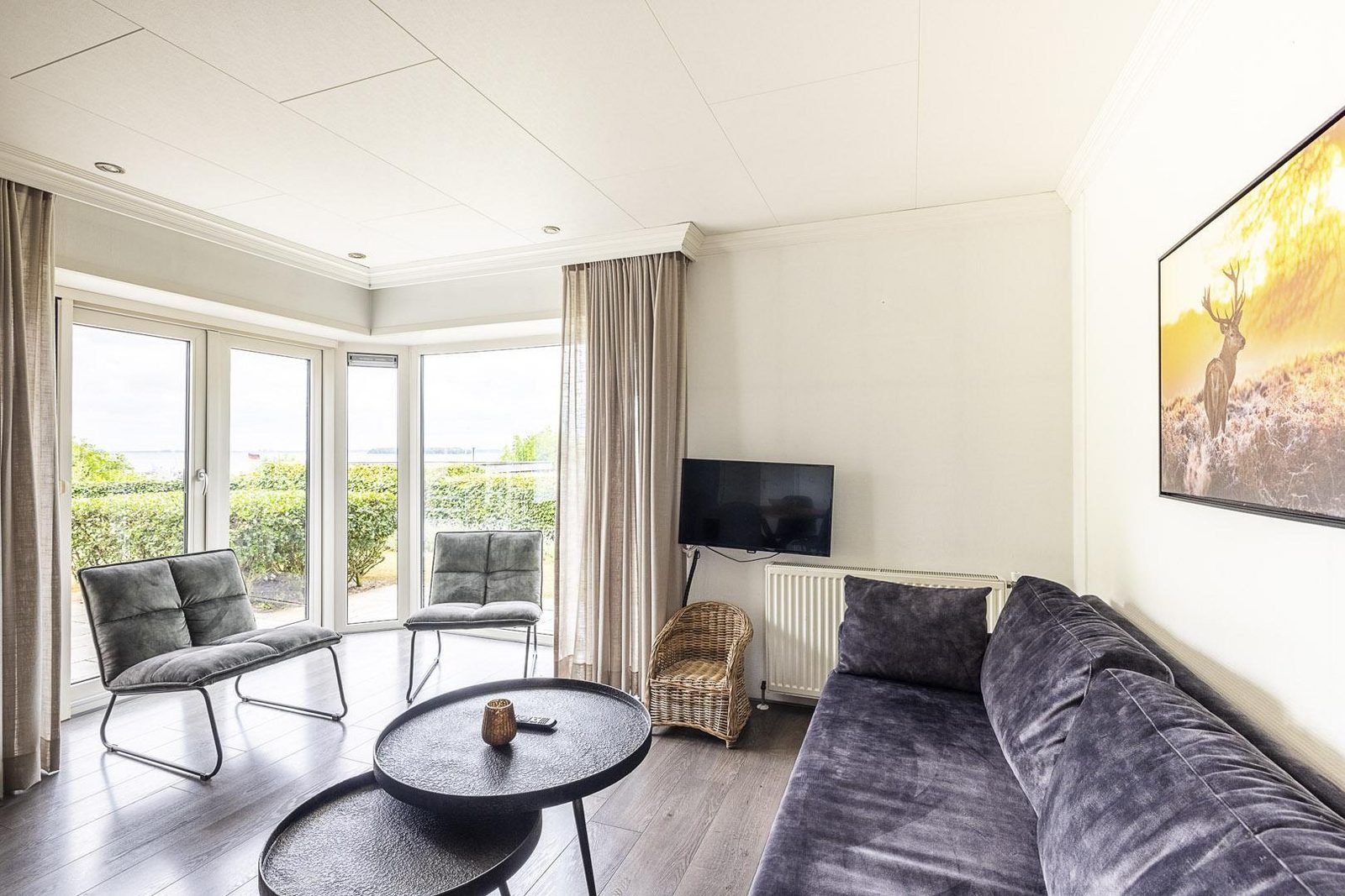 Unterkunft für sechs Personen mit Außensauna & Blick auf das Veluwemeer, drei Schlafzimmer