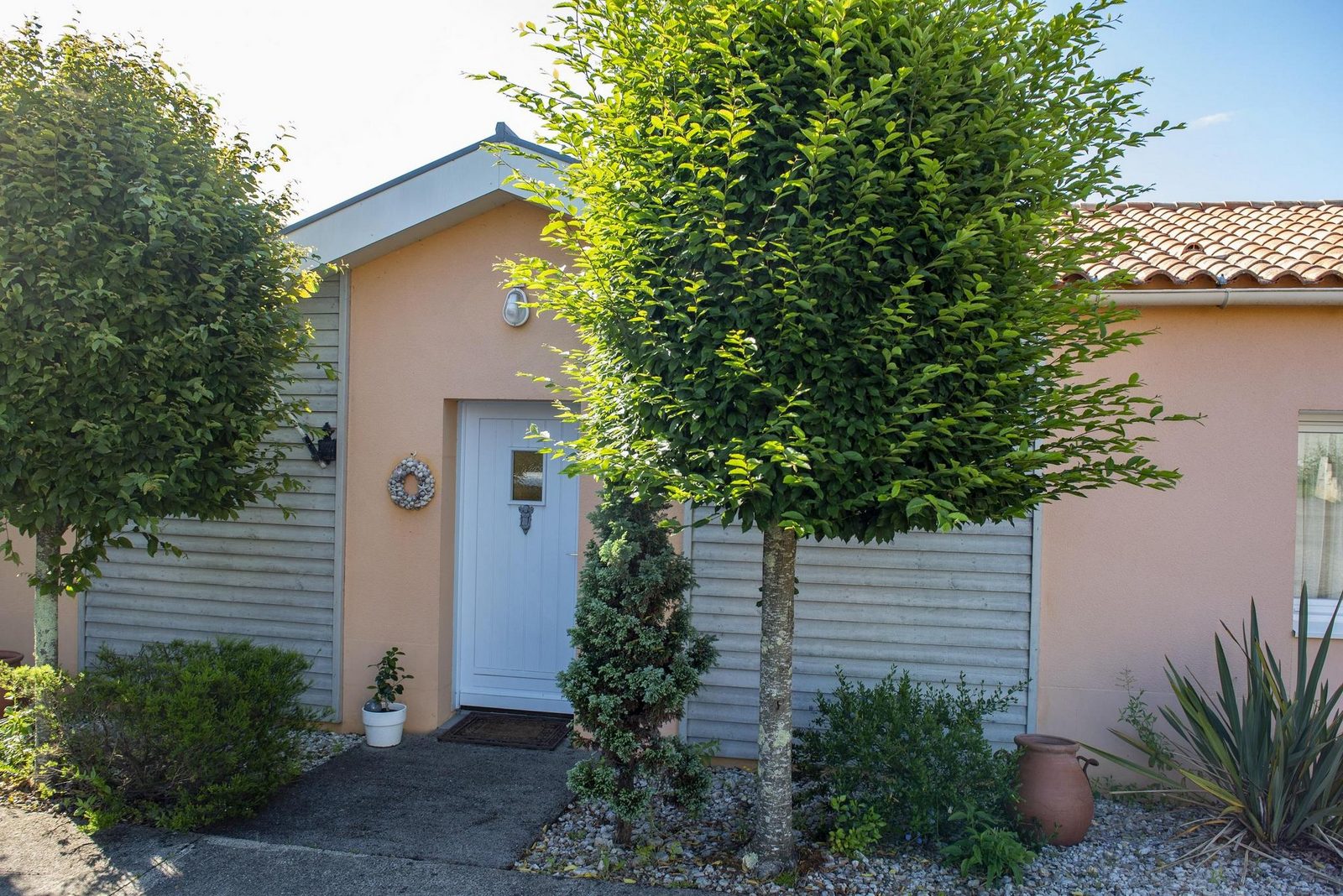 Acacia 6 supérieure avec piscine et climatisation