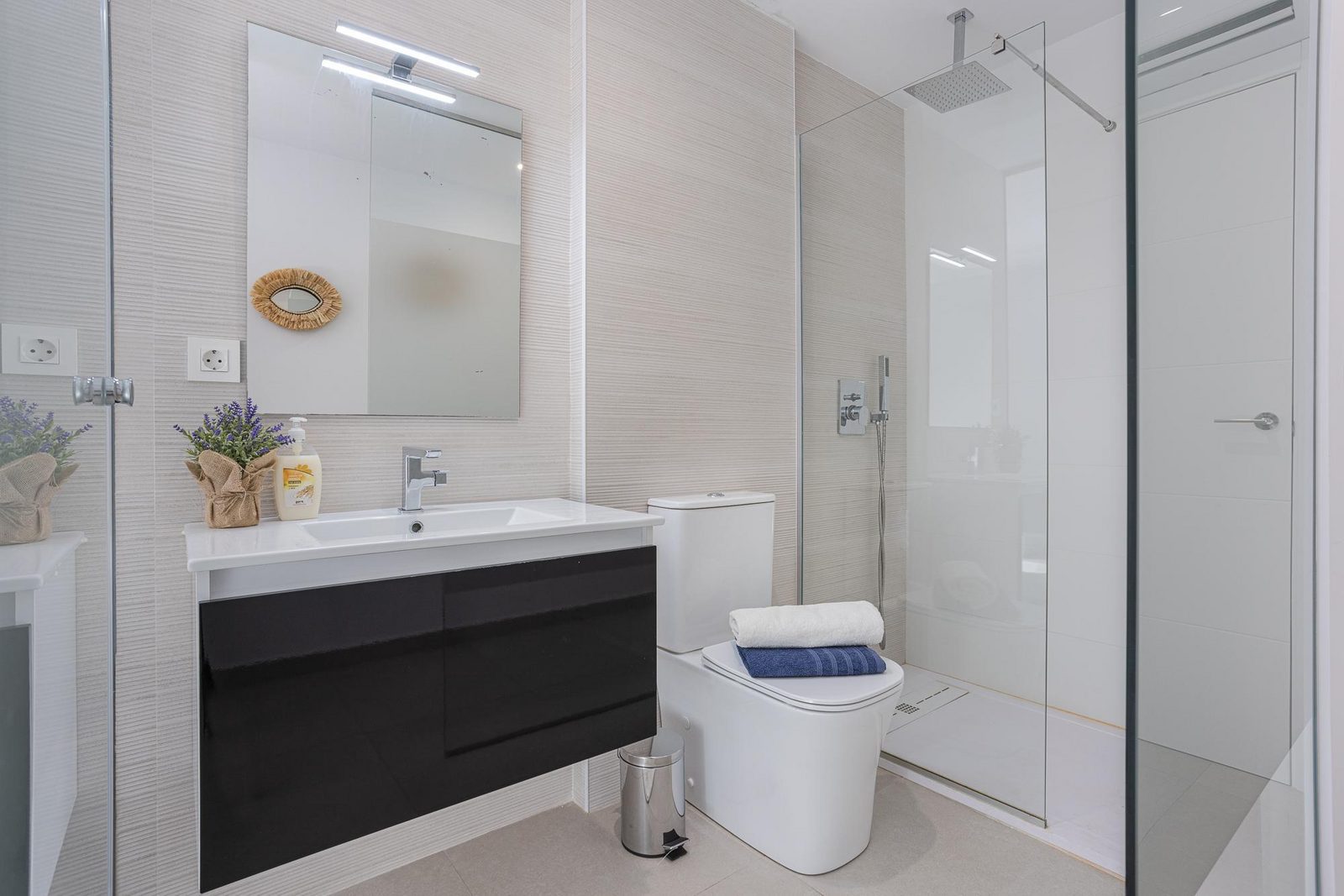 Tokai Residences Casa Luna 