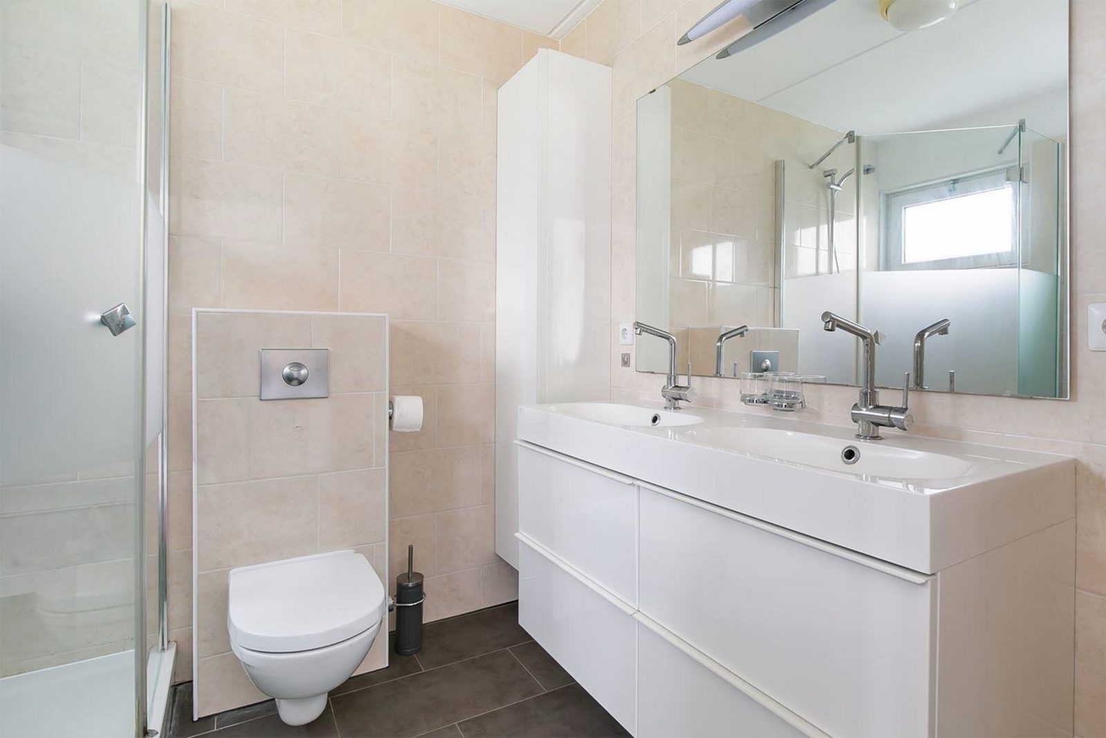 Bungalow met luxe tuinkamer en uitzicht op speelvijver - 5 personen