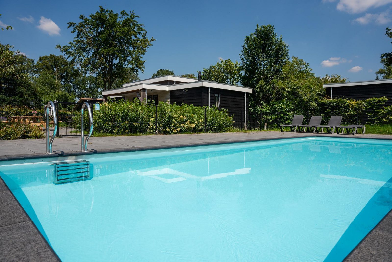 Panorama Wellnesslodge | Jacuzzi, Sauna und Bad | 2 Personen