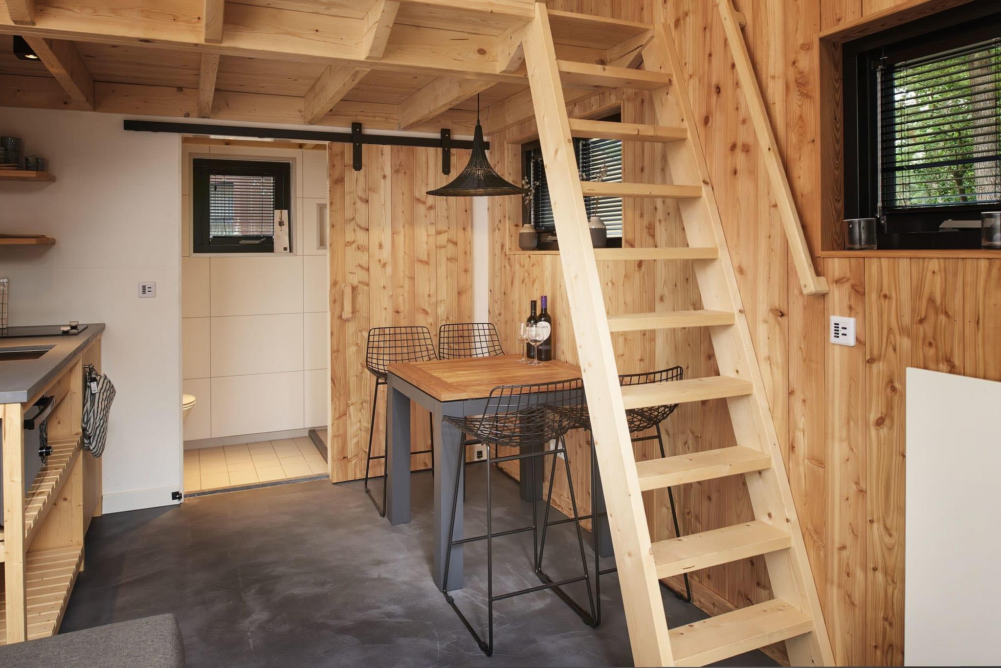 Tiny House 2 4