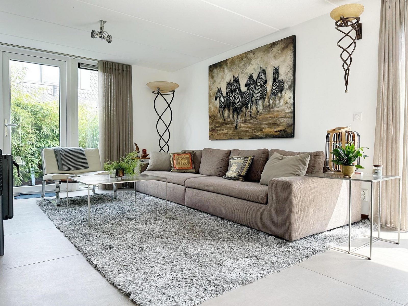 Bungalow 77