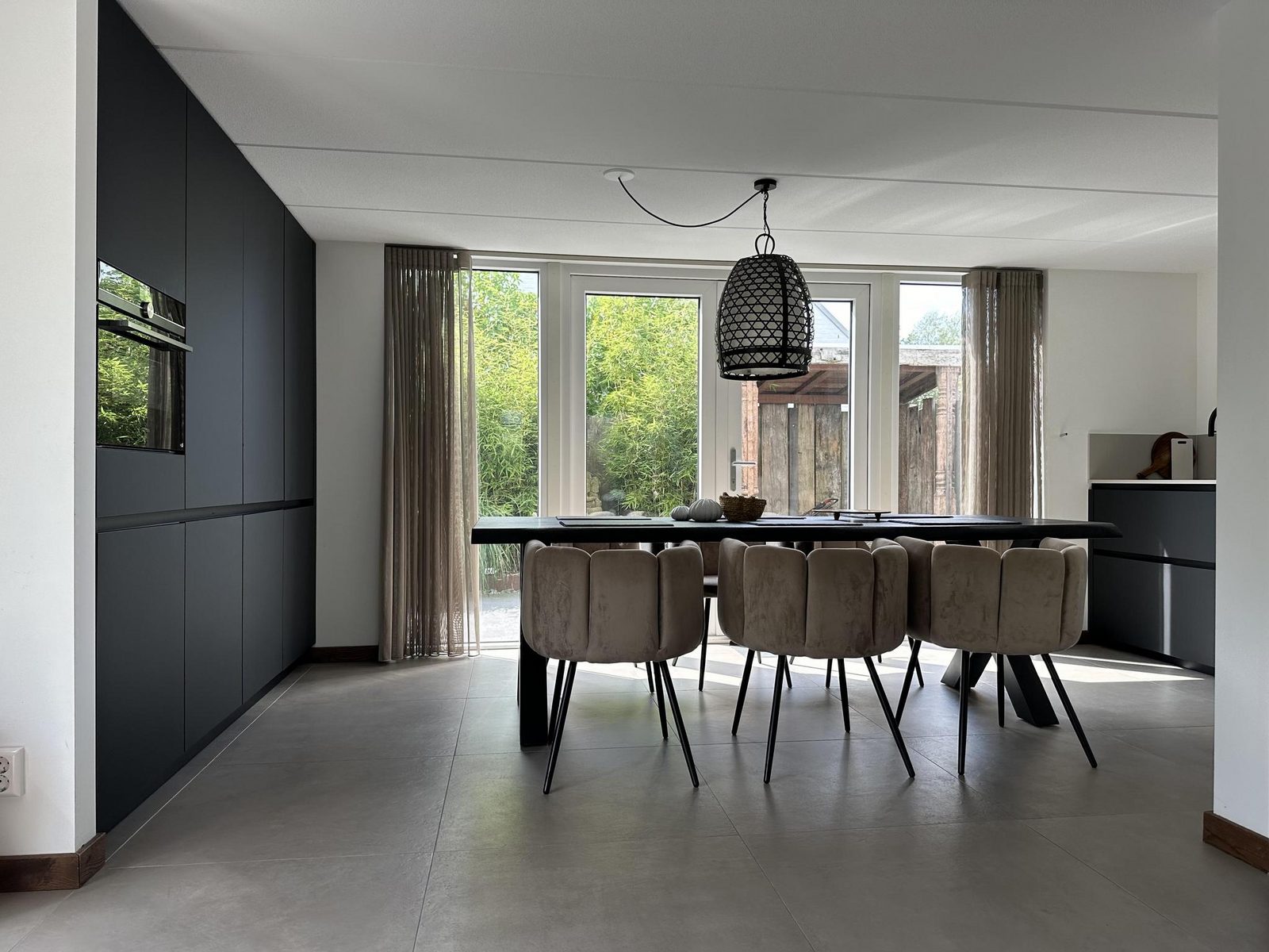 Bungalow 77