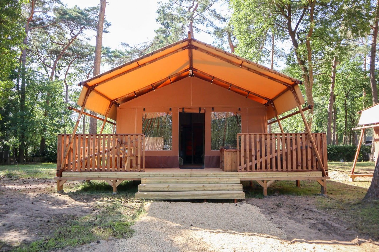 Lodgetent 2