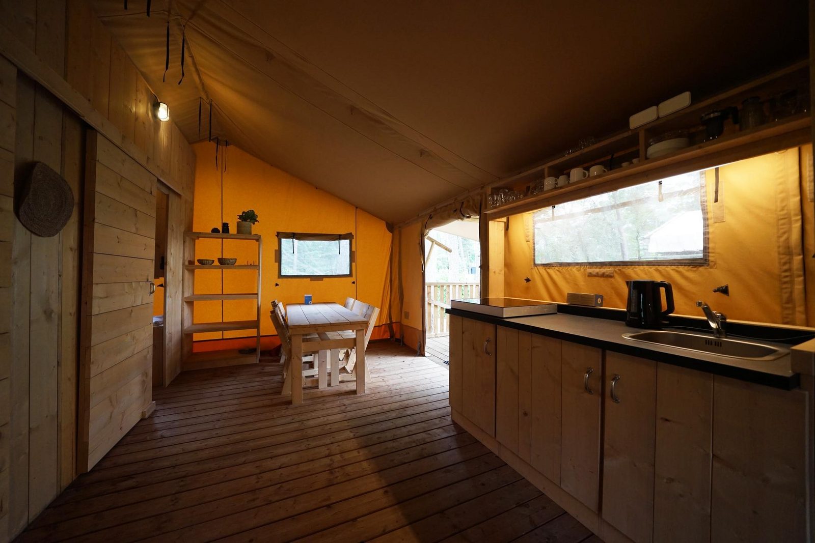 Lodgetent 4