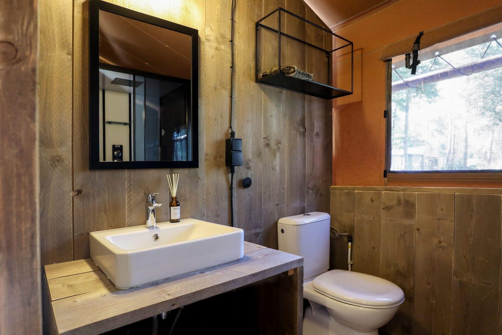 Lodgetent 5