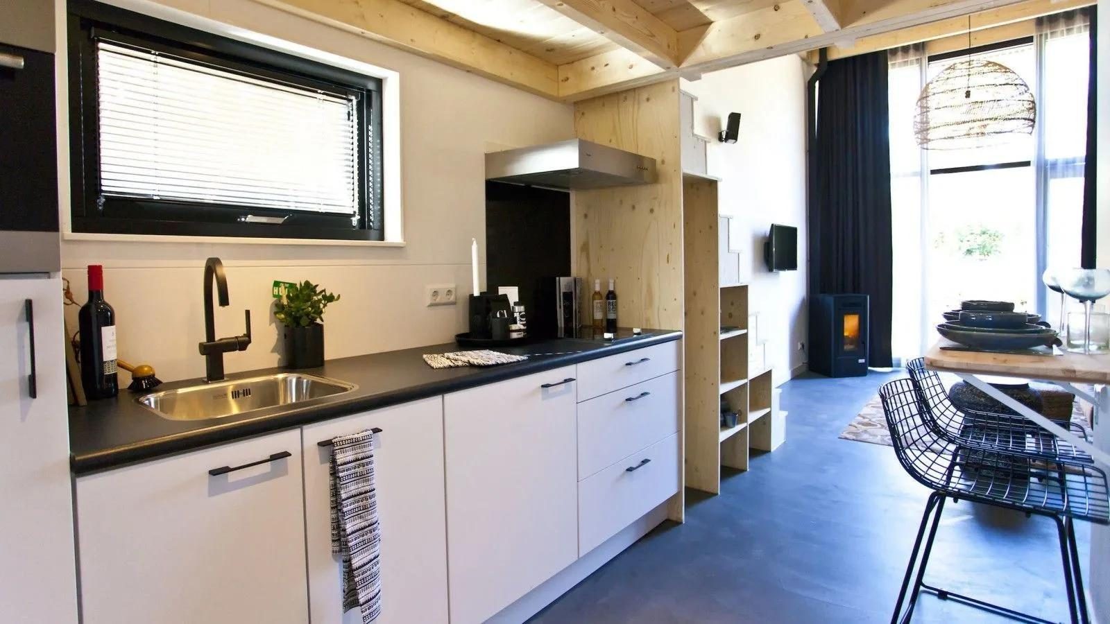 Tiny House 2