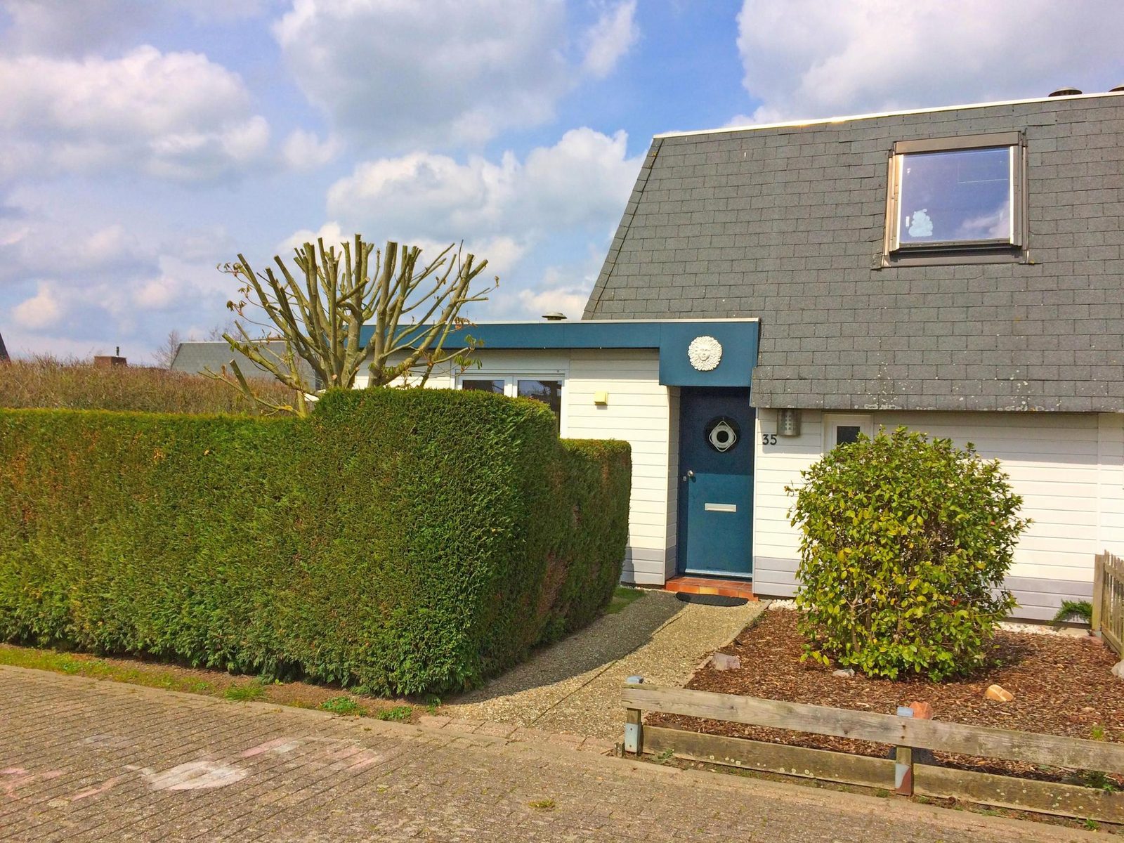 Schoneveld 35 (Zeester), Breskens