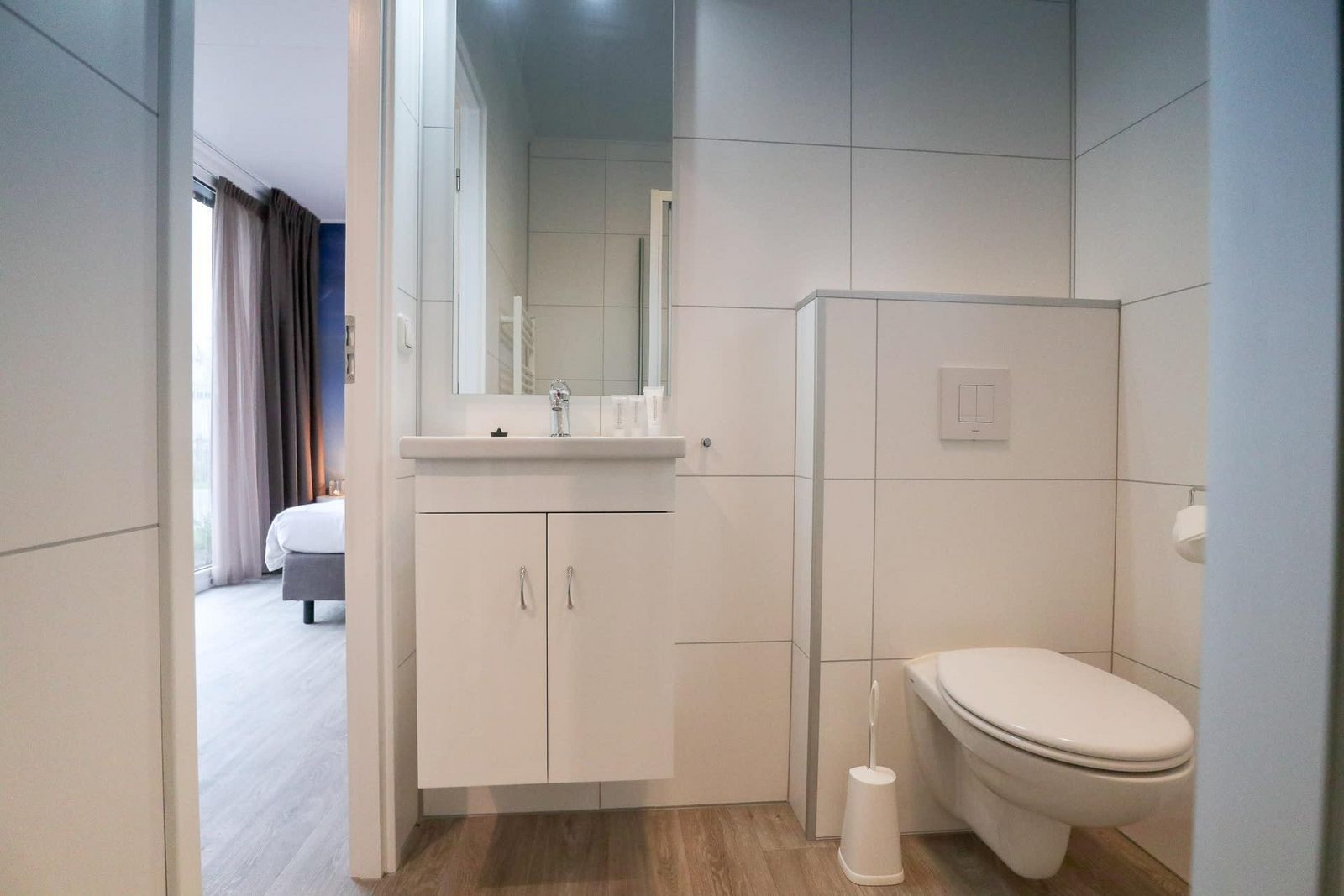 Comfort Room 2