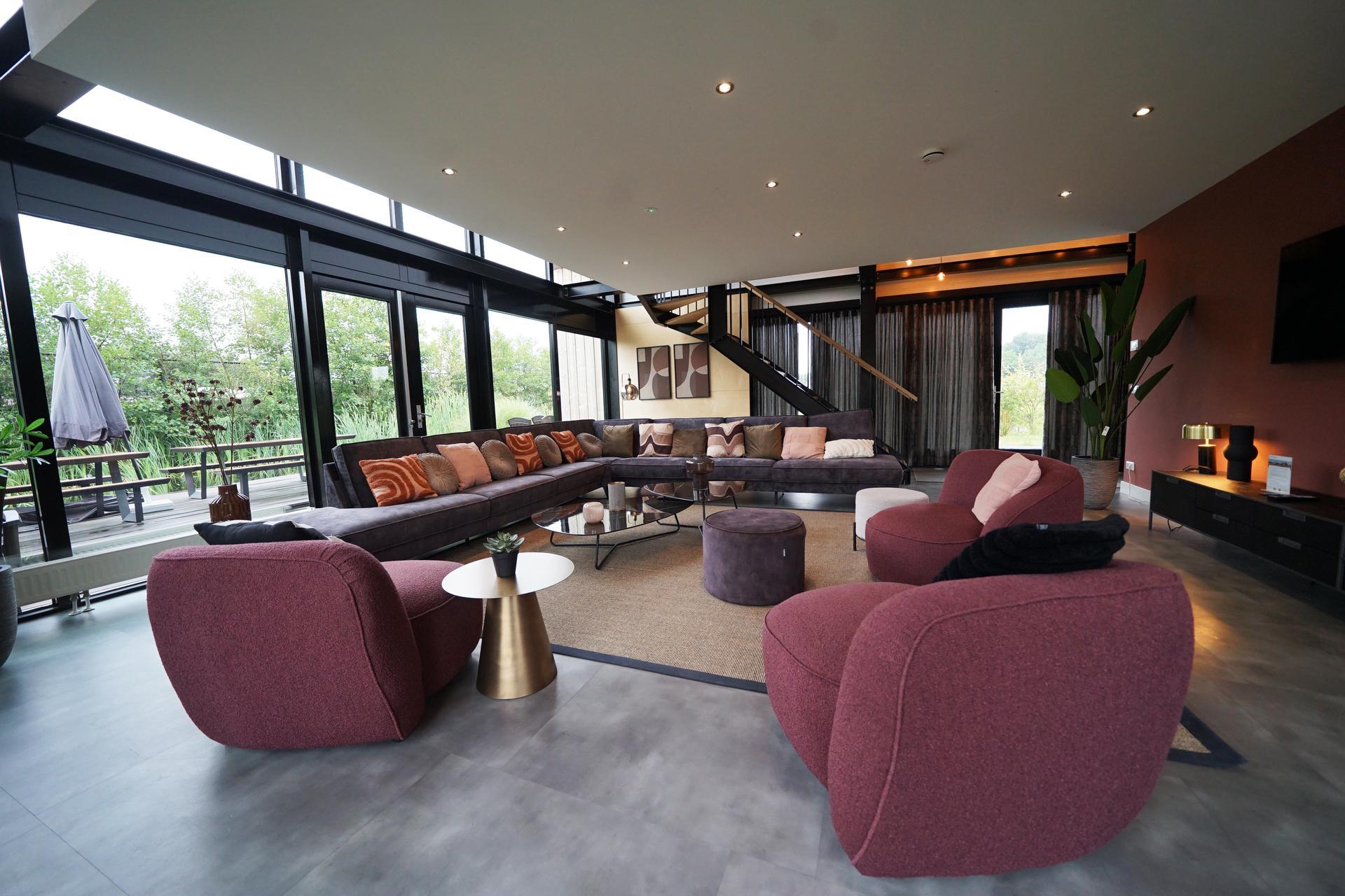 Loft 18 6