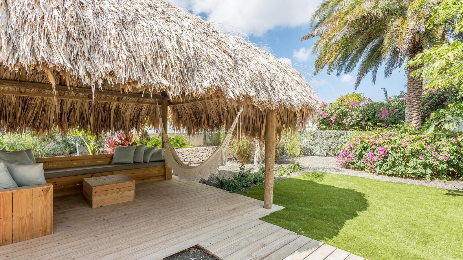 Villa Celestial Beach Curaçao 1