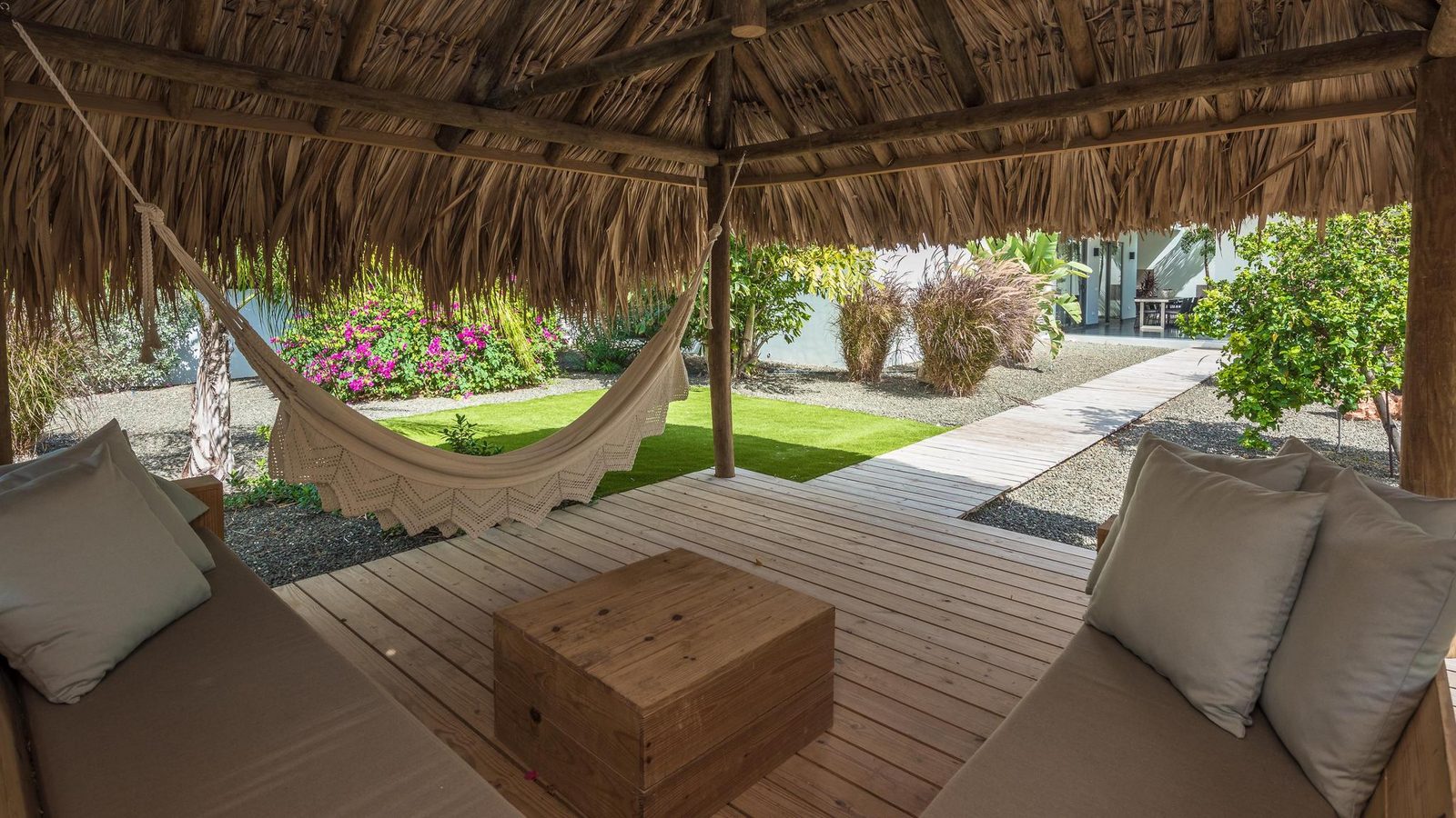 Villa Celestial Beach Curaçao 2