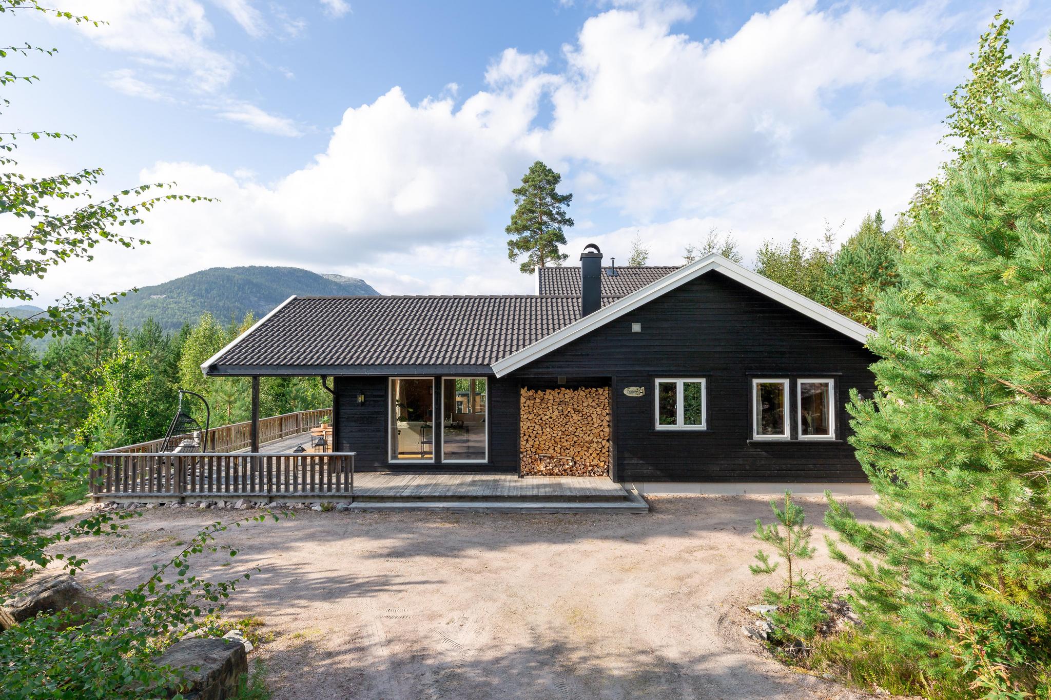 verhf-hytte-9p-with-sauna-hot-tub
