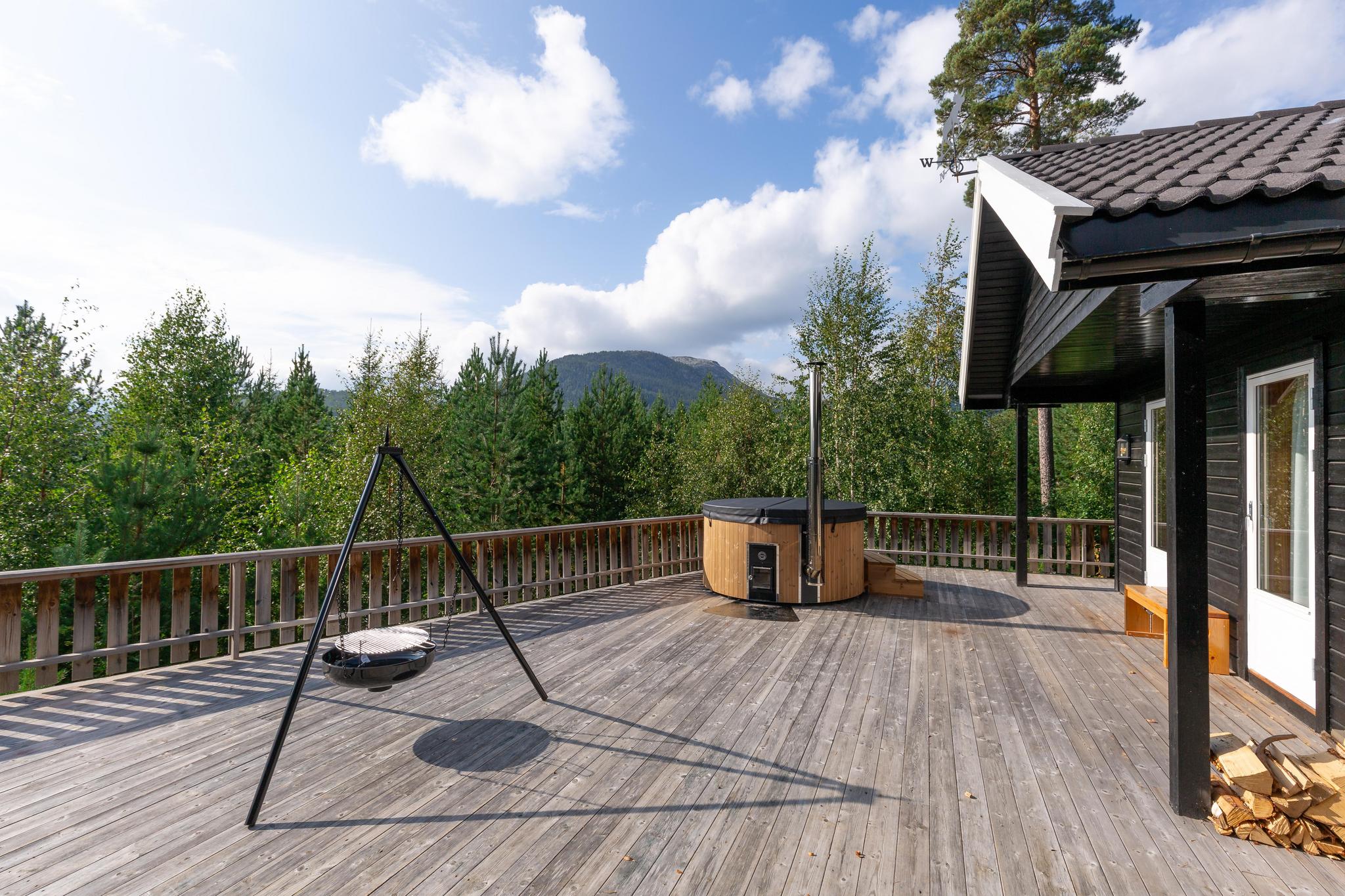 Verhøf Hytte | 9p | With Sauna & Hot Tub