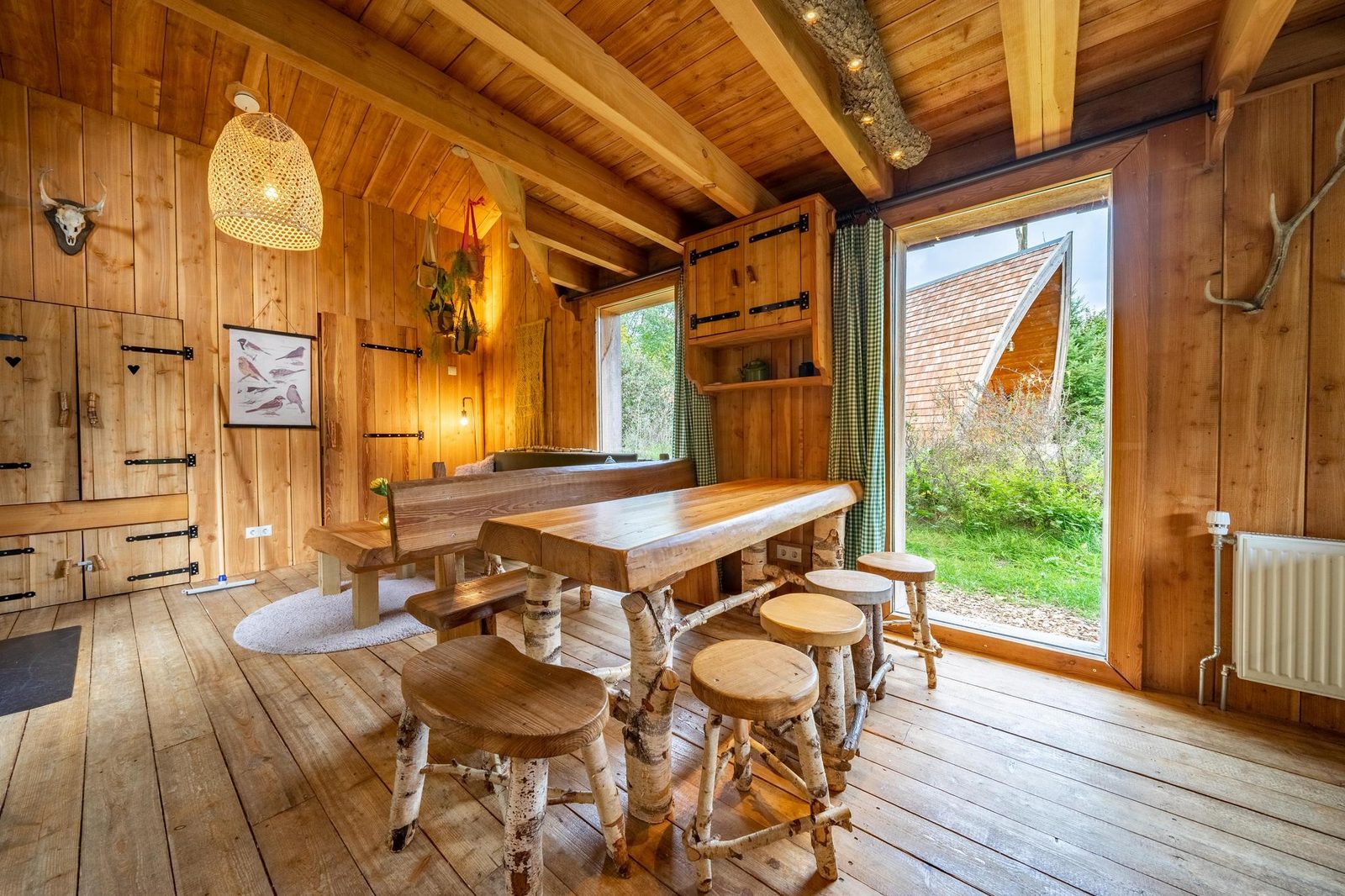 Nature Lodge 8