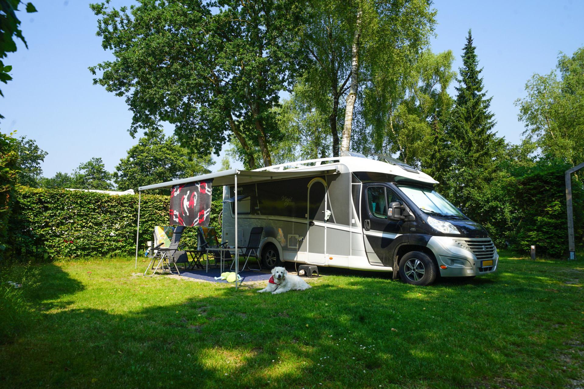 Kampeerplaats Comfort XL privésanitair 6