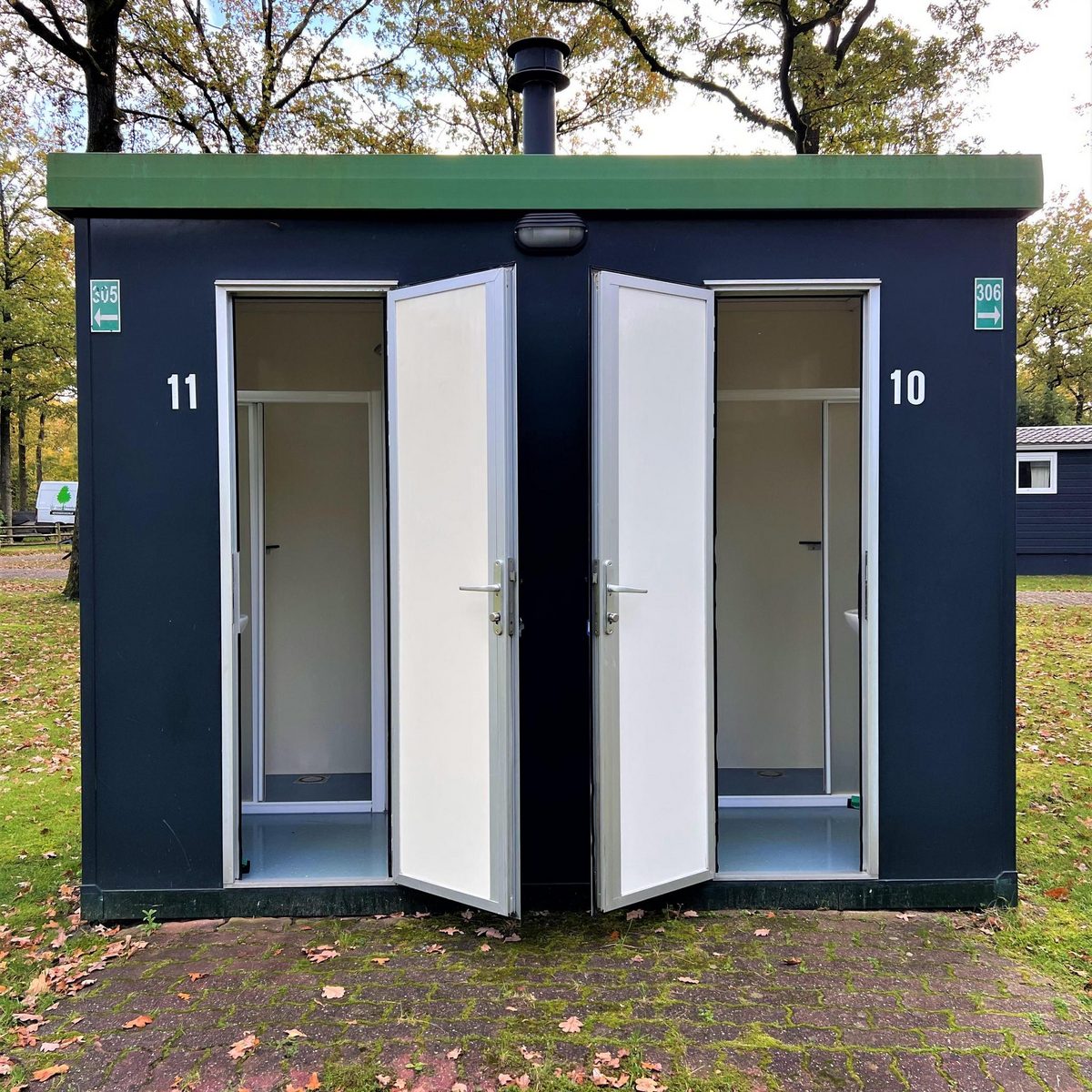 Kampeerplaats Comfort met privé sanitair