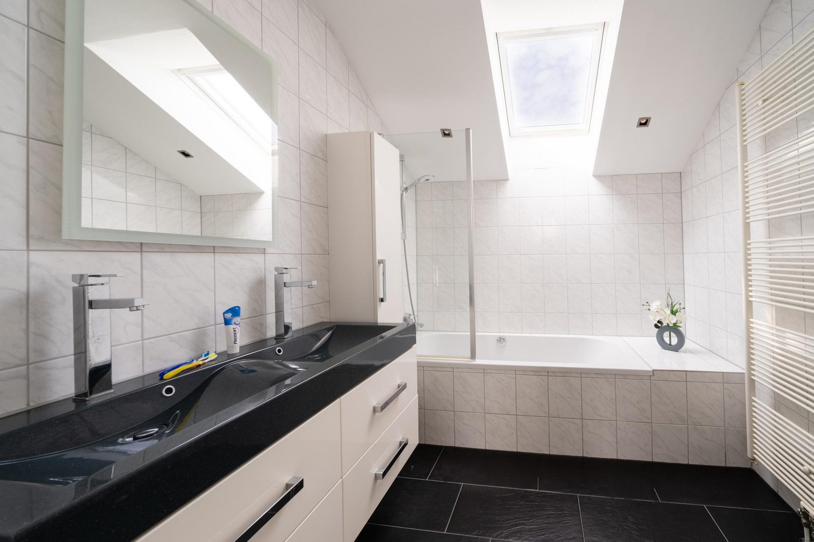 Group accommodation 8+2