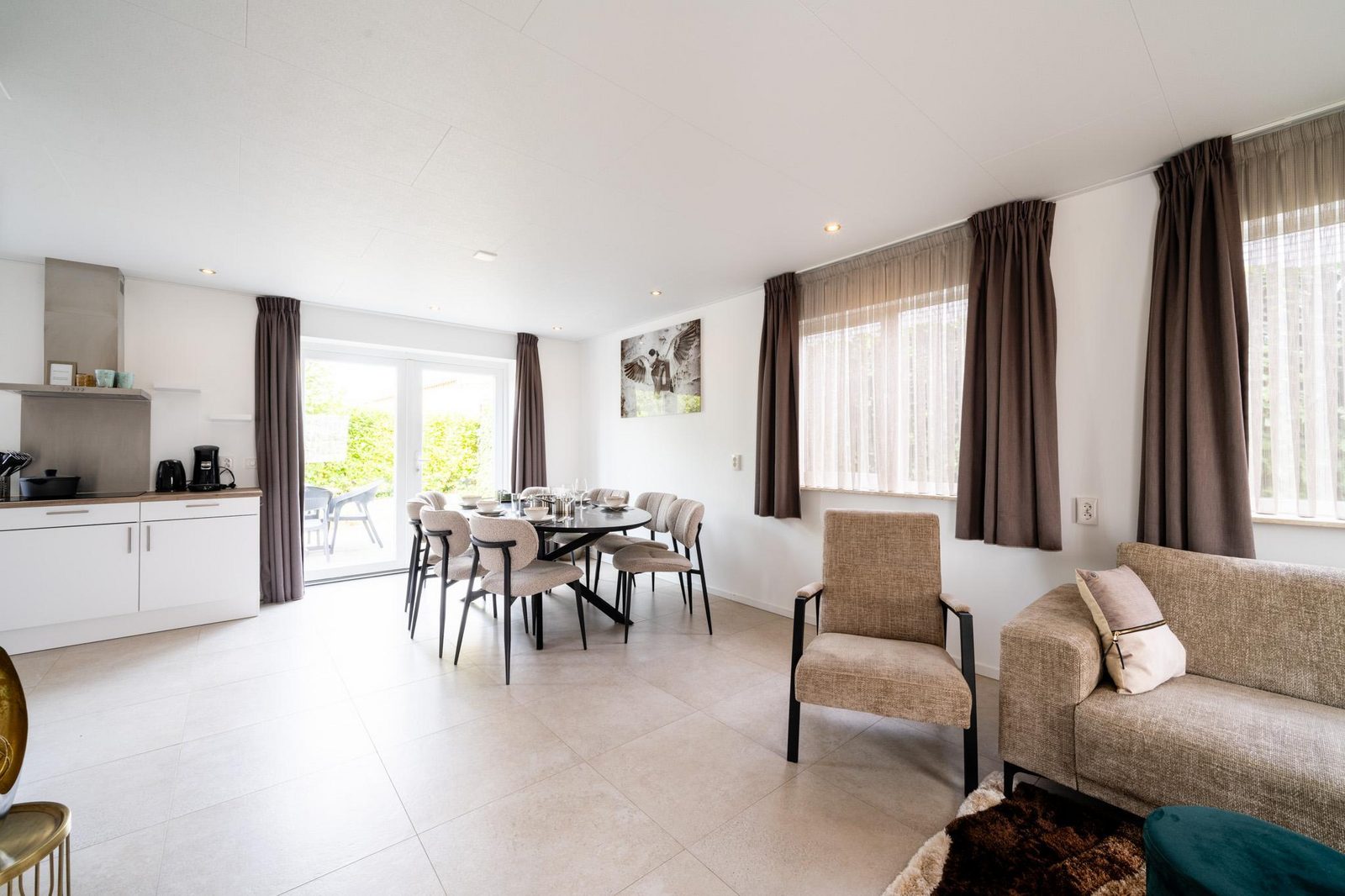 Group accommodation 8+2