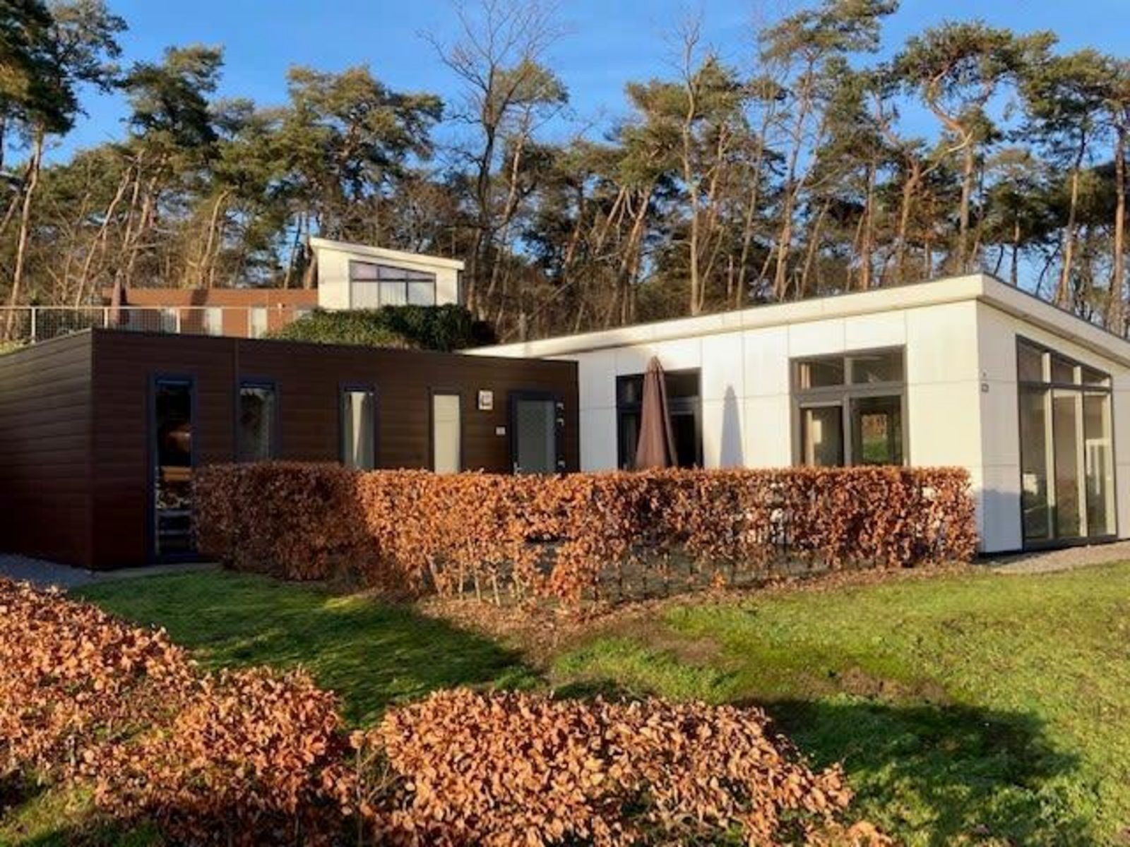 L-Pavilion 4