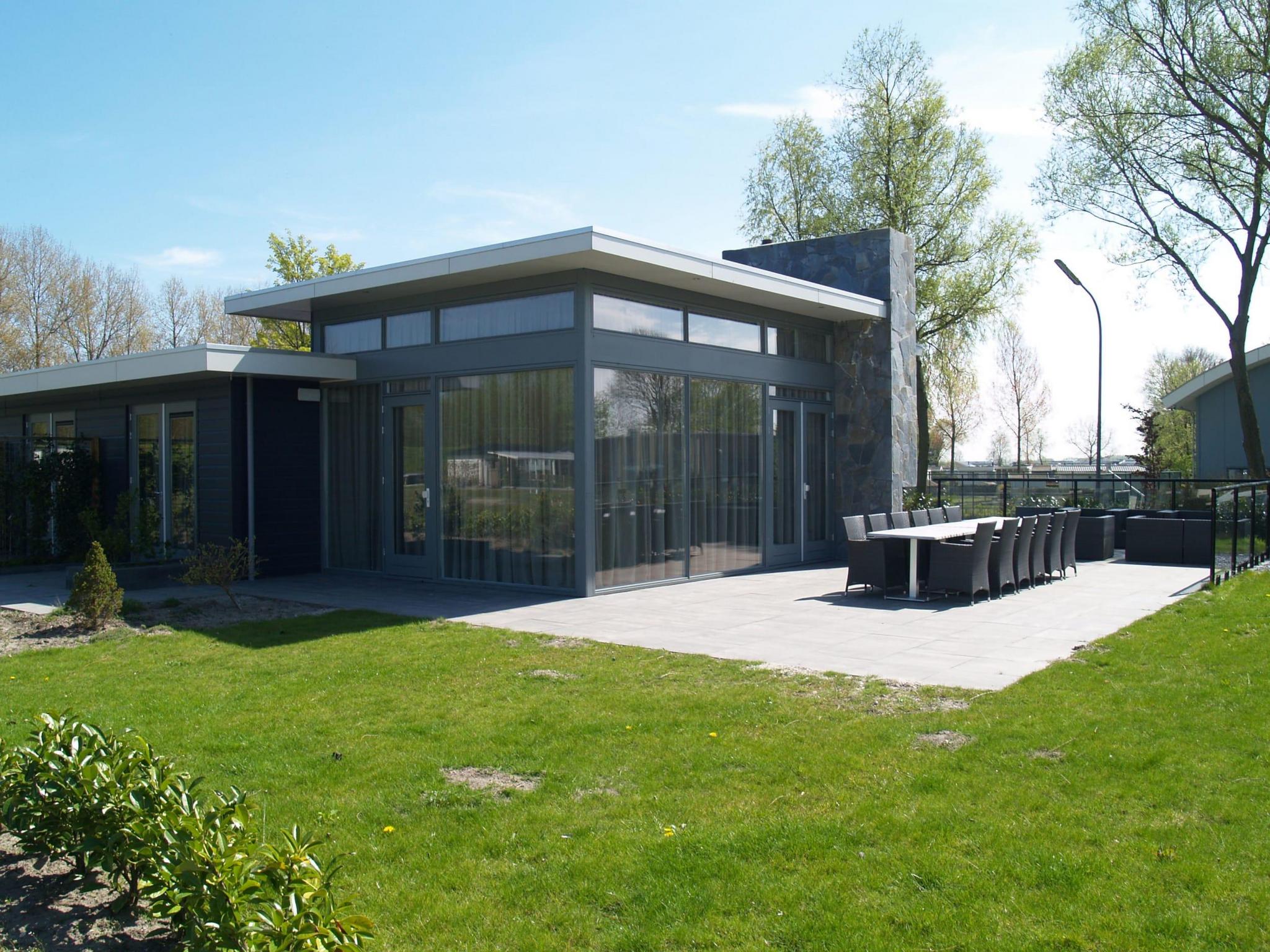 Pavilion 16 2