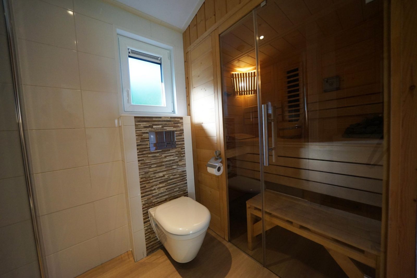 Hackfort Sauna 6