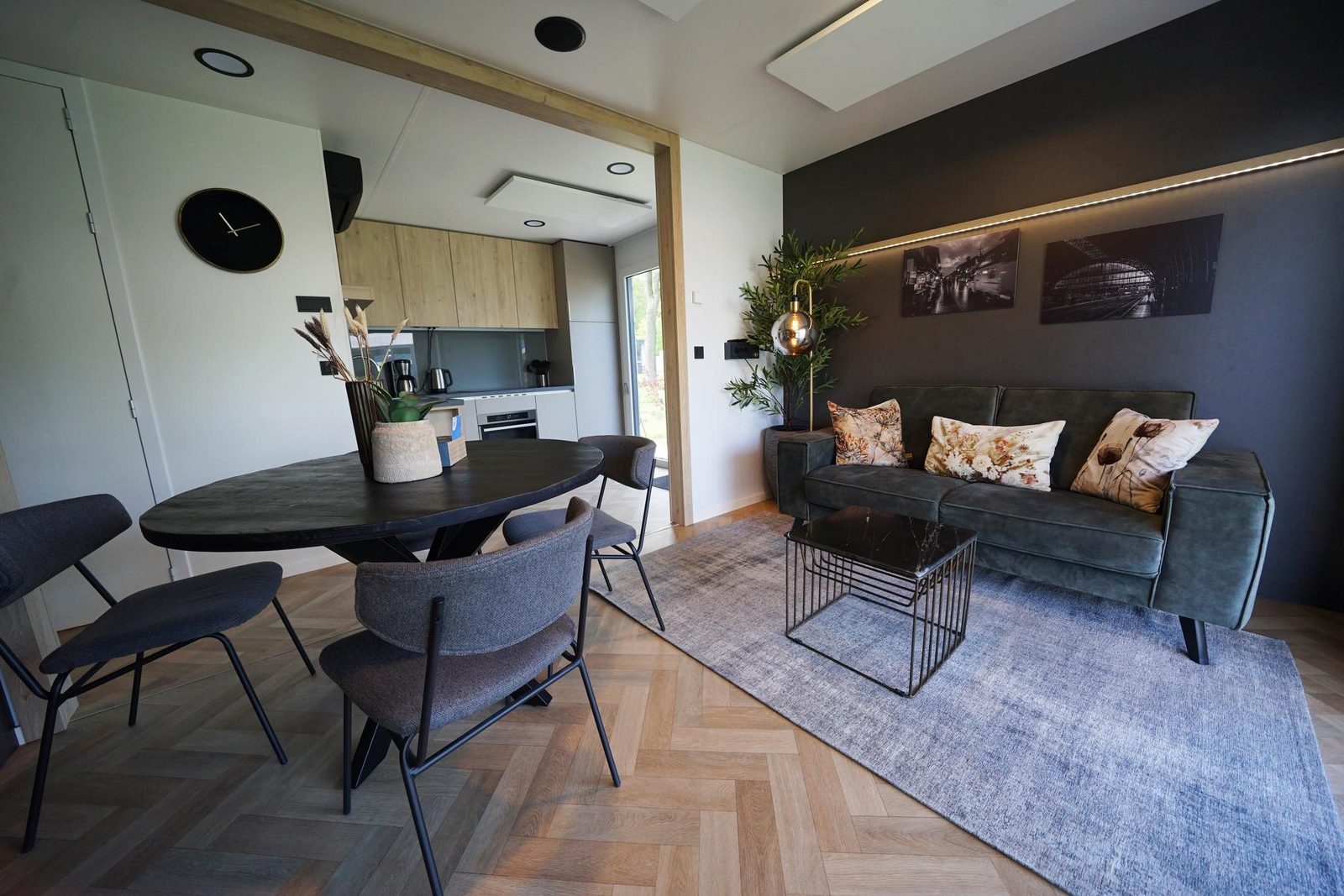 Domus 4