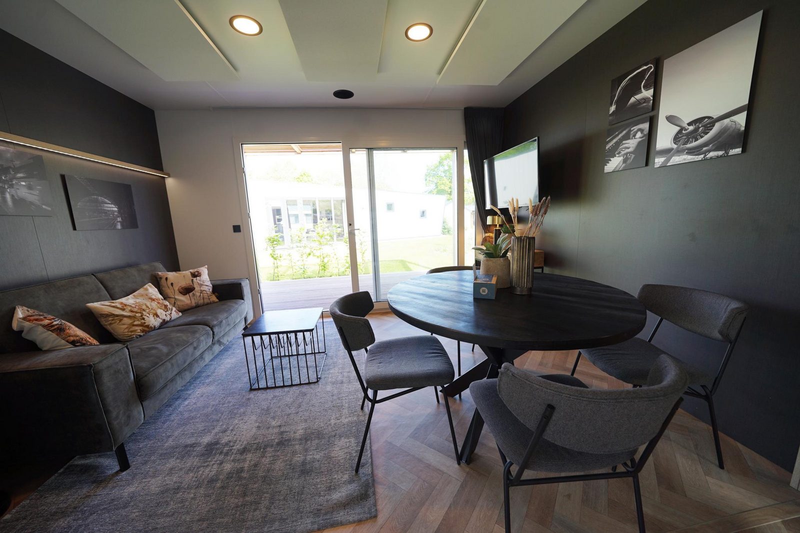 Domus 4