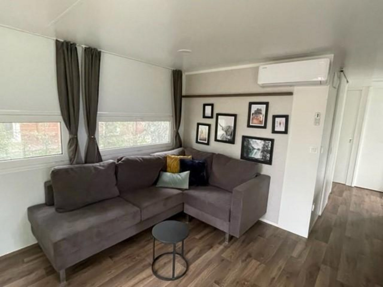 Cosy Unique 4